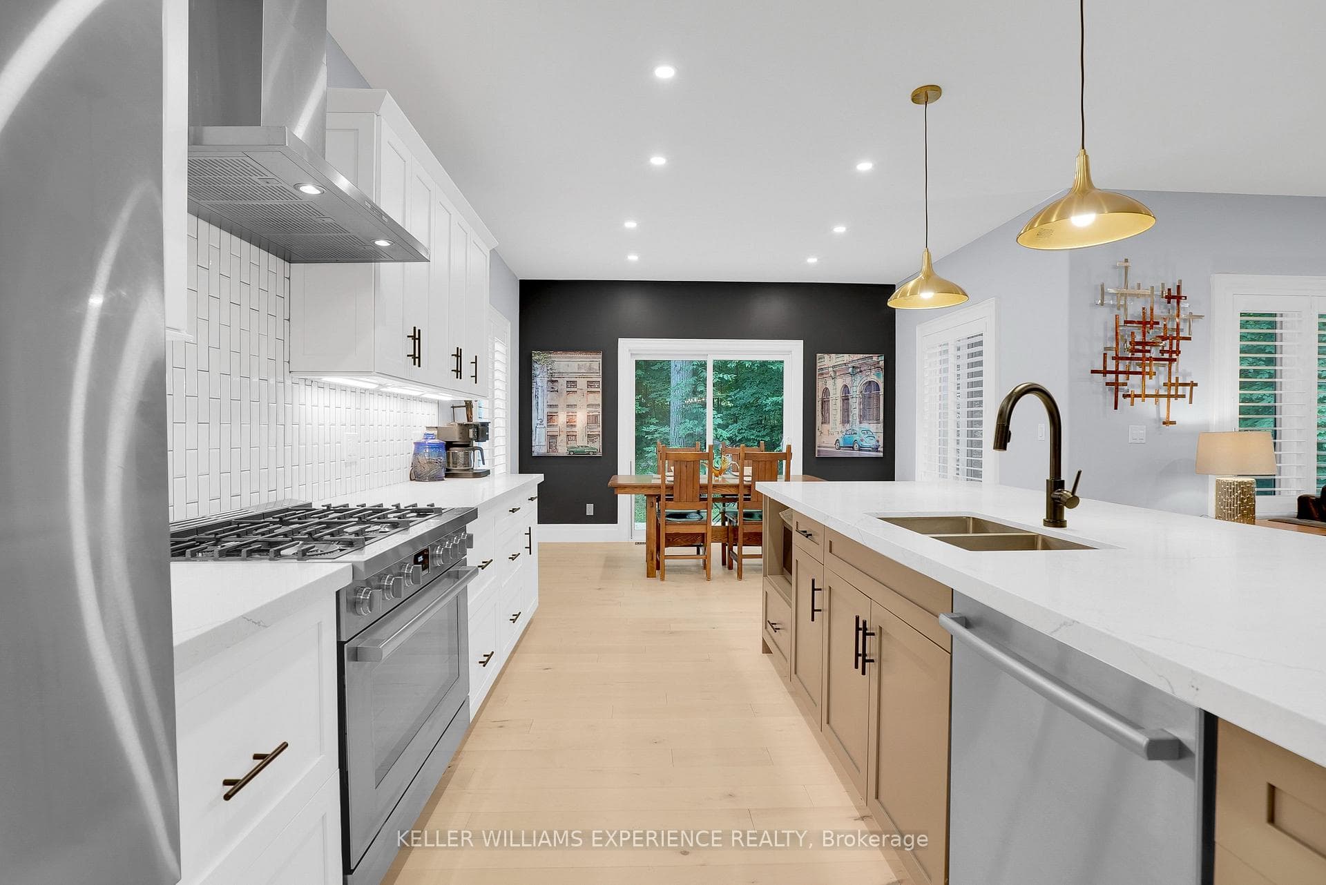 41 Heron Boulevard photo 4