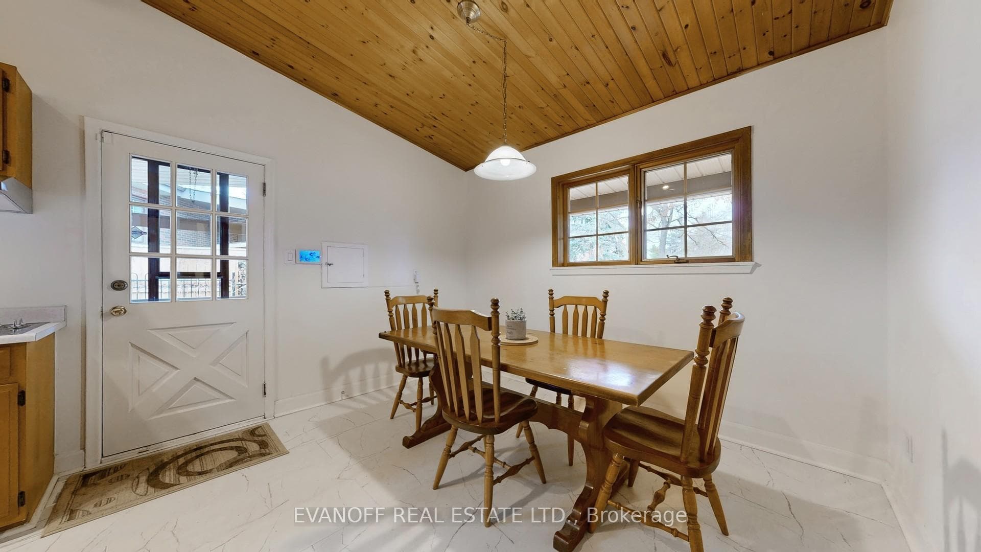 16 Lyncroft Drive photo 14