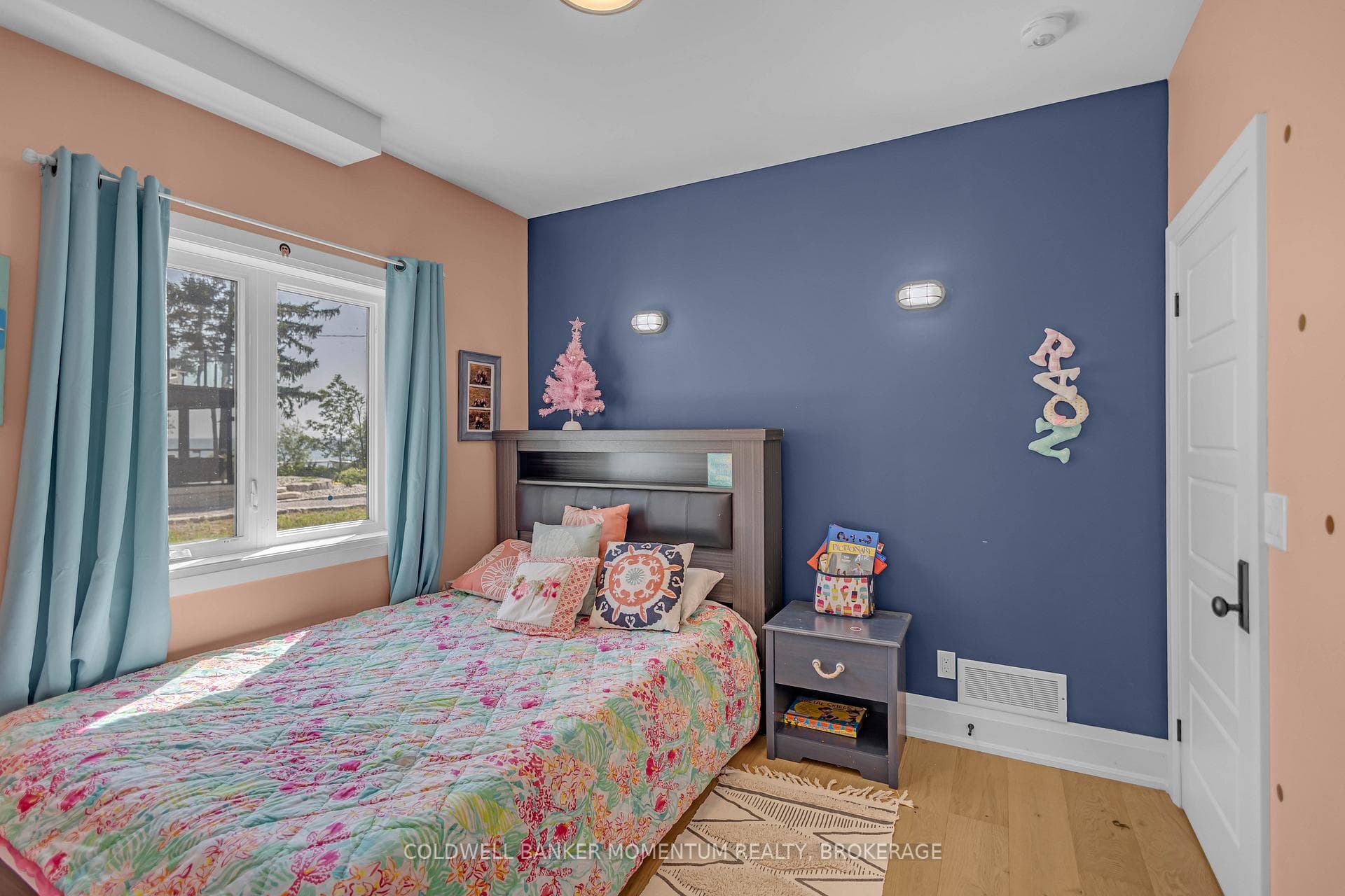 33 Cedar Drive photo 18