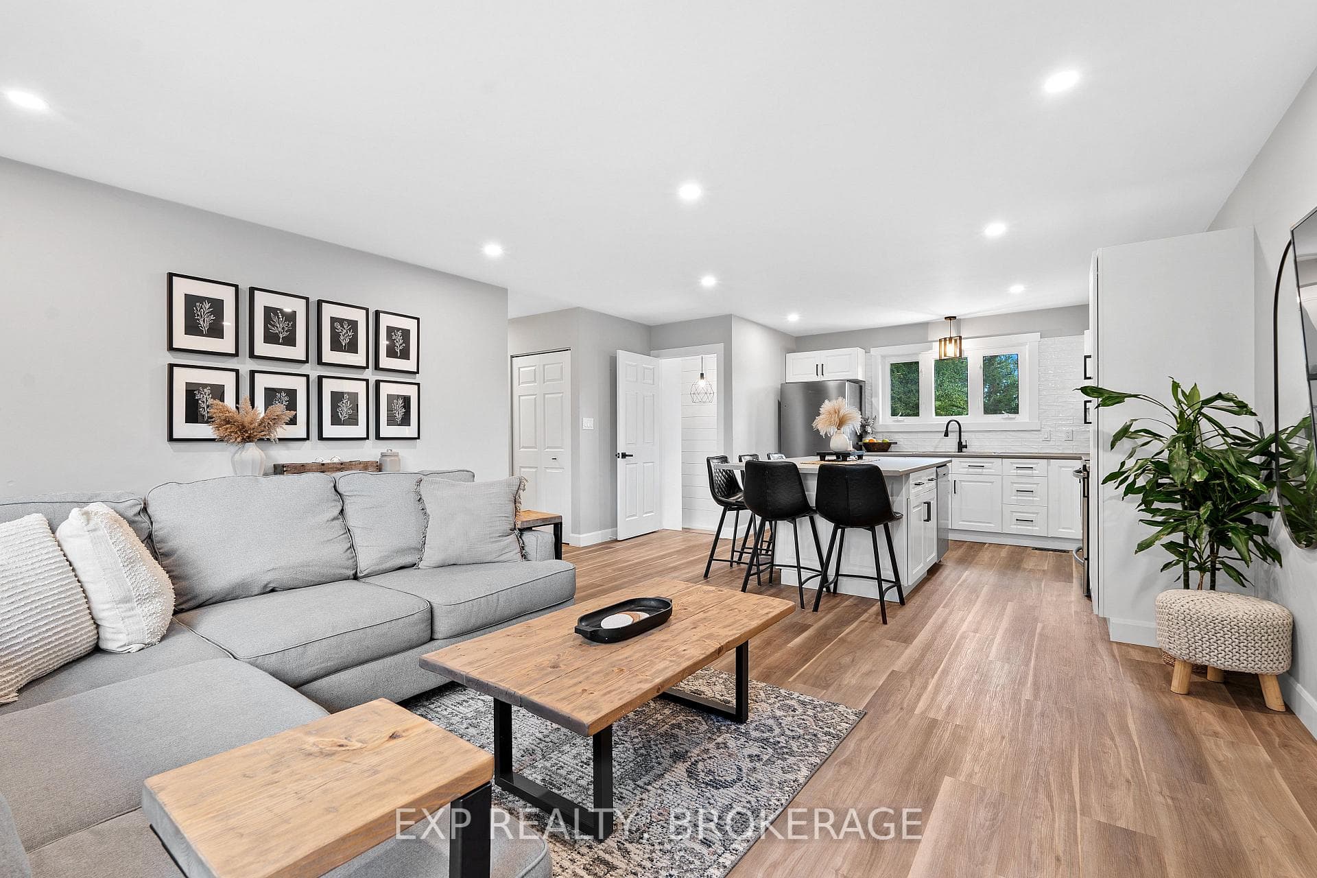 3858 QUINN Road photo 11