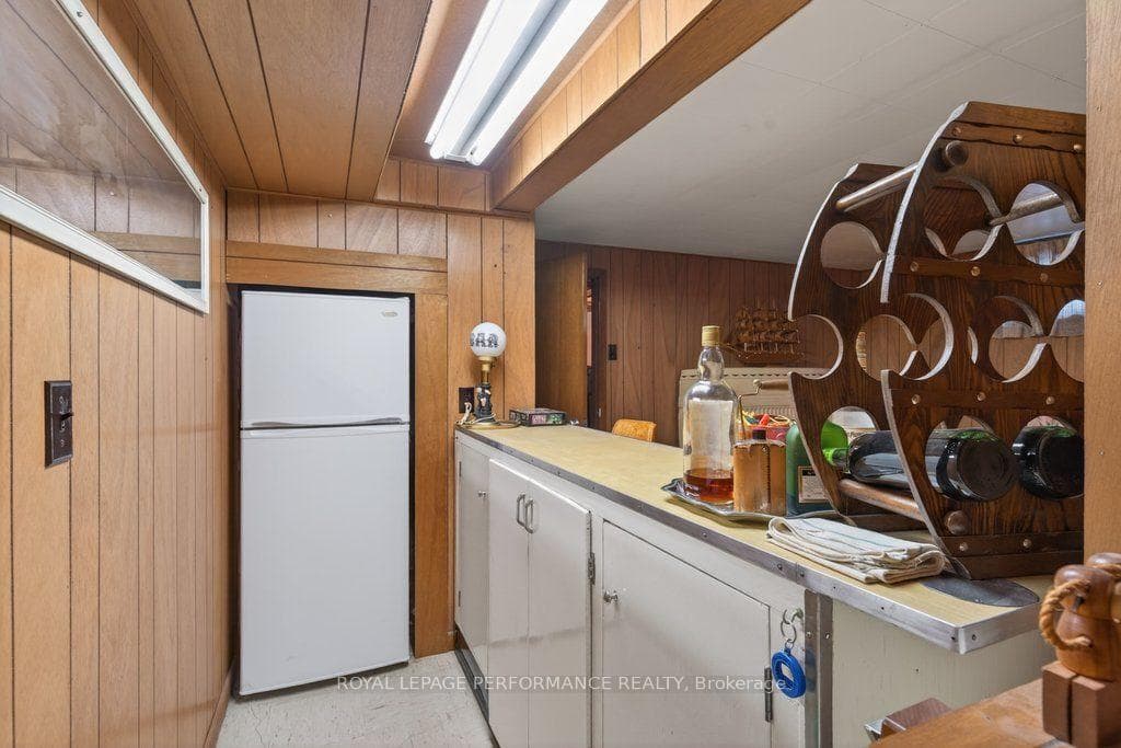2184 Melfort Street photo 28