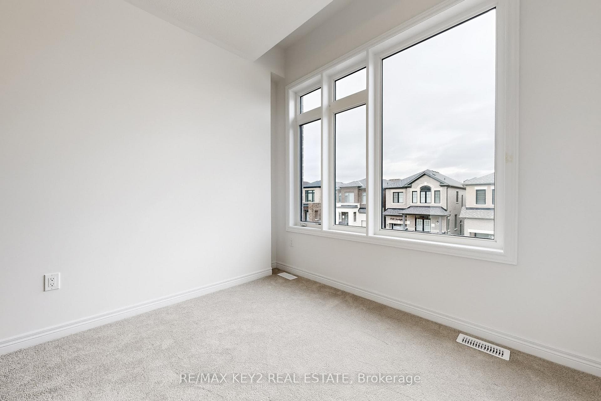 2929 Starlight Drive photo 31