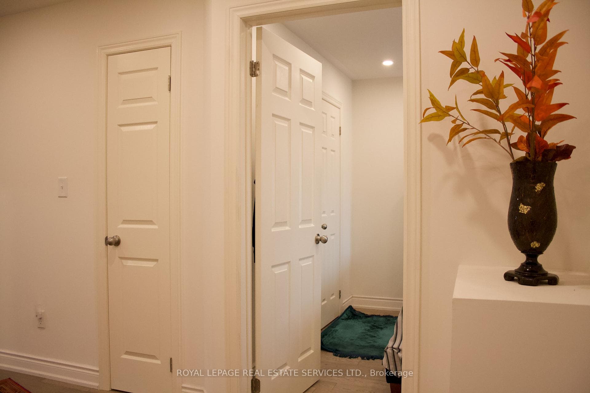 630 Mockridge Terrace photo 20