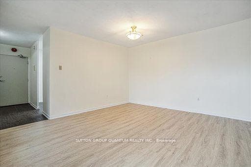 2323 Confederation Parkway Unit 505 photo 9