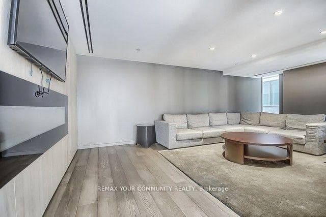 200 Bloor Street Unit 2006 photo 18