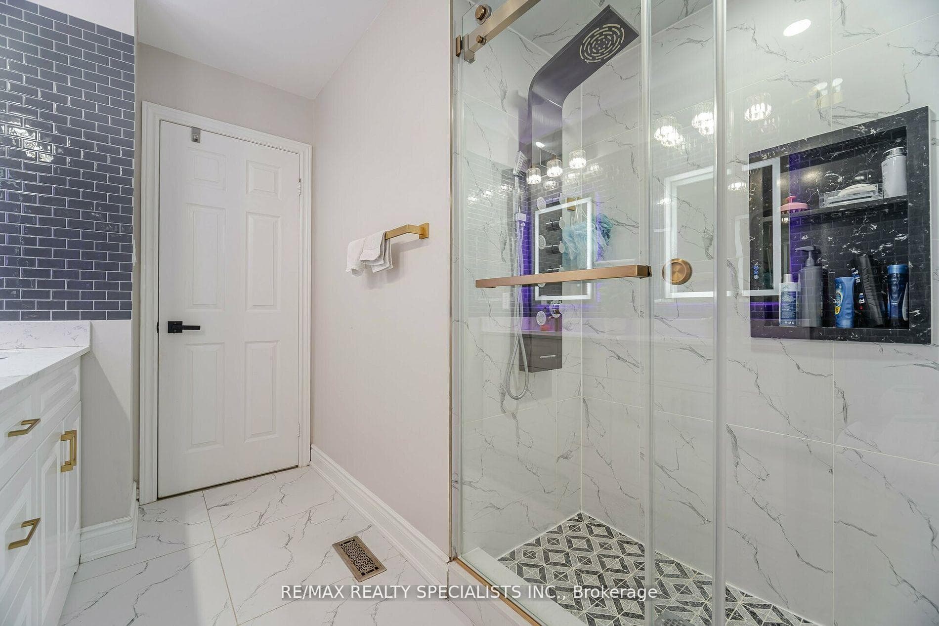 37 Harbourtown Crescent photo 26