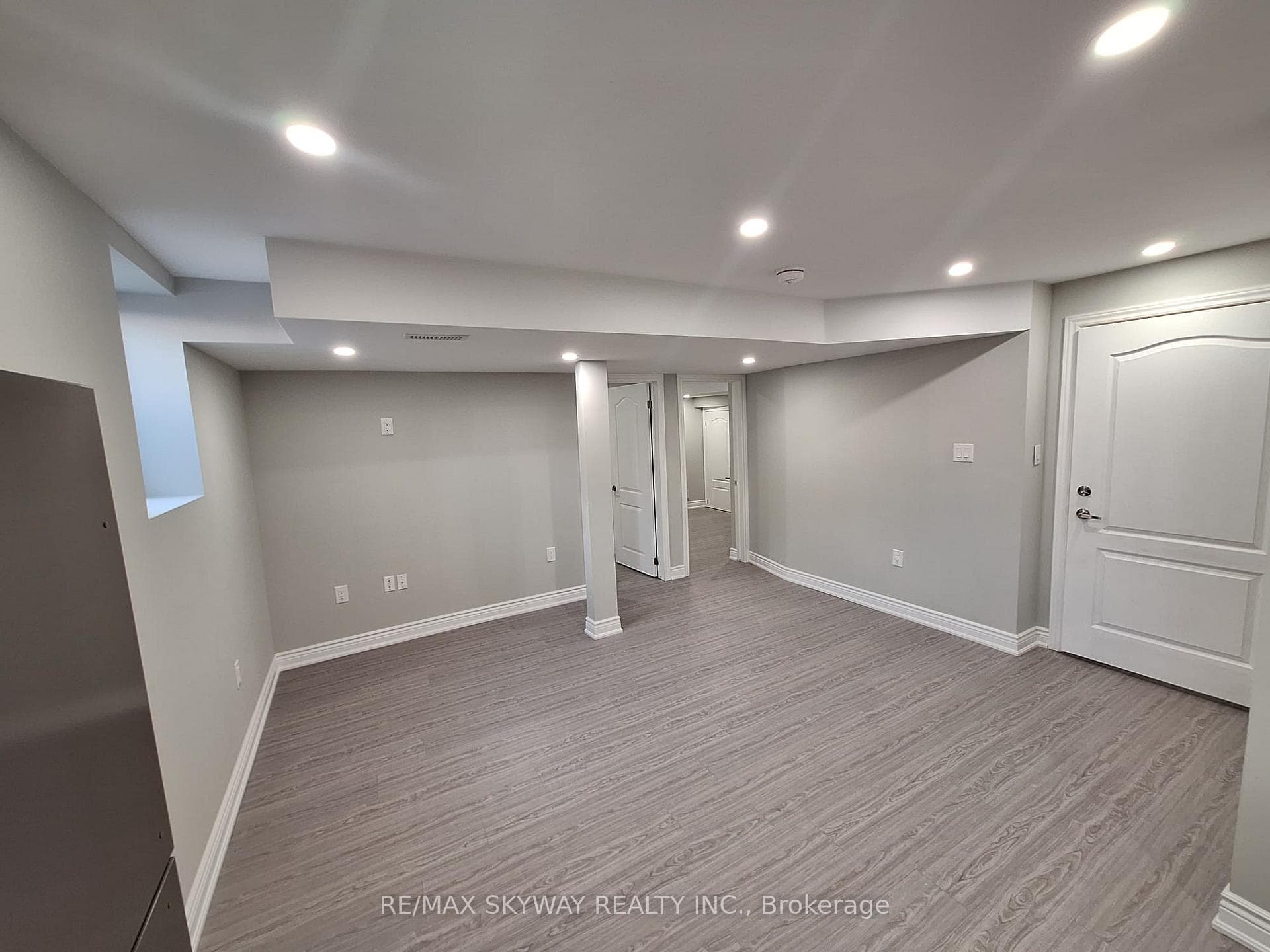 423 Edenbrook Hill Drive Unit BSMT photo 9
