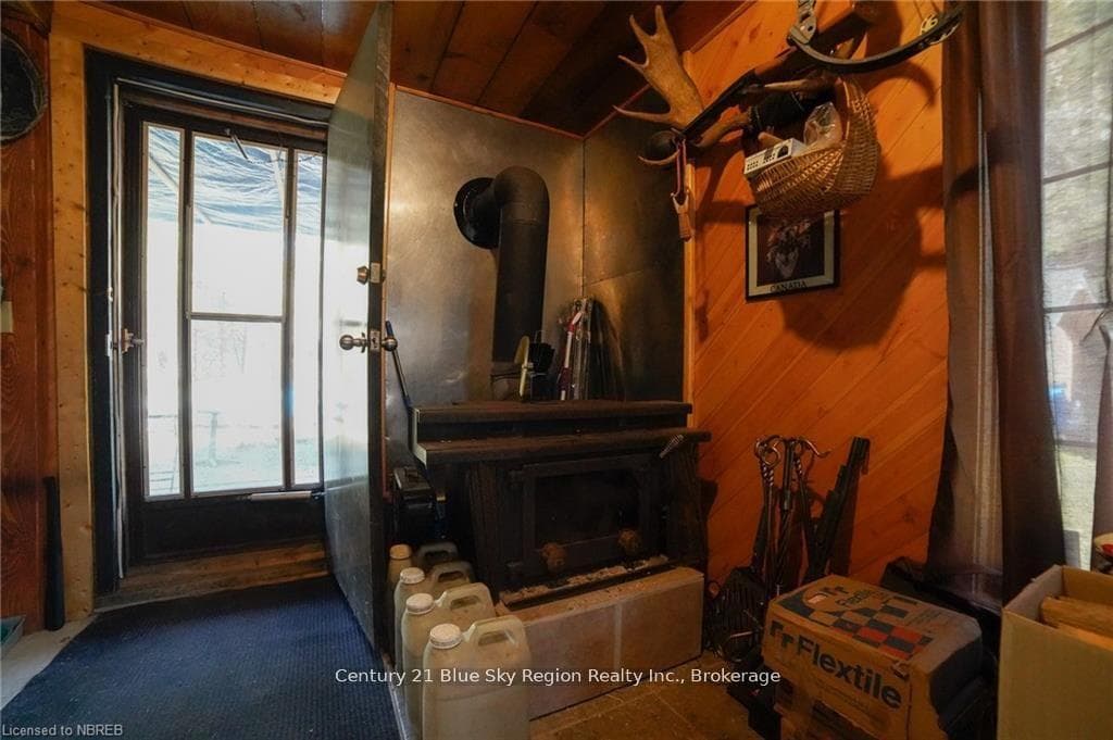 1772 LEIGHTON Road photo 15
