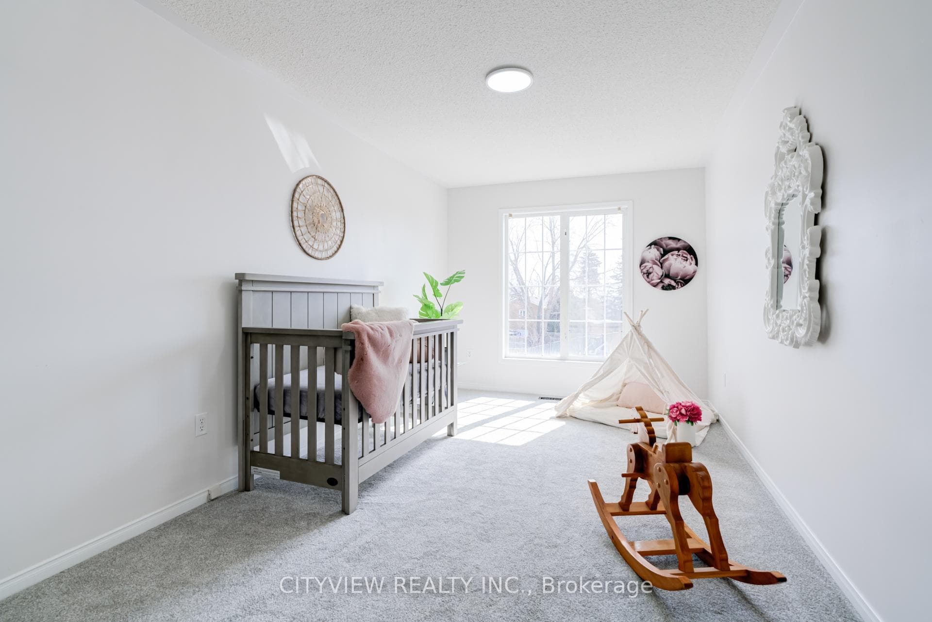 634 Amaretto Avenue photo 26