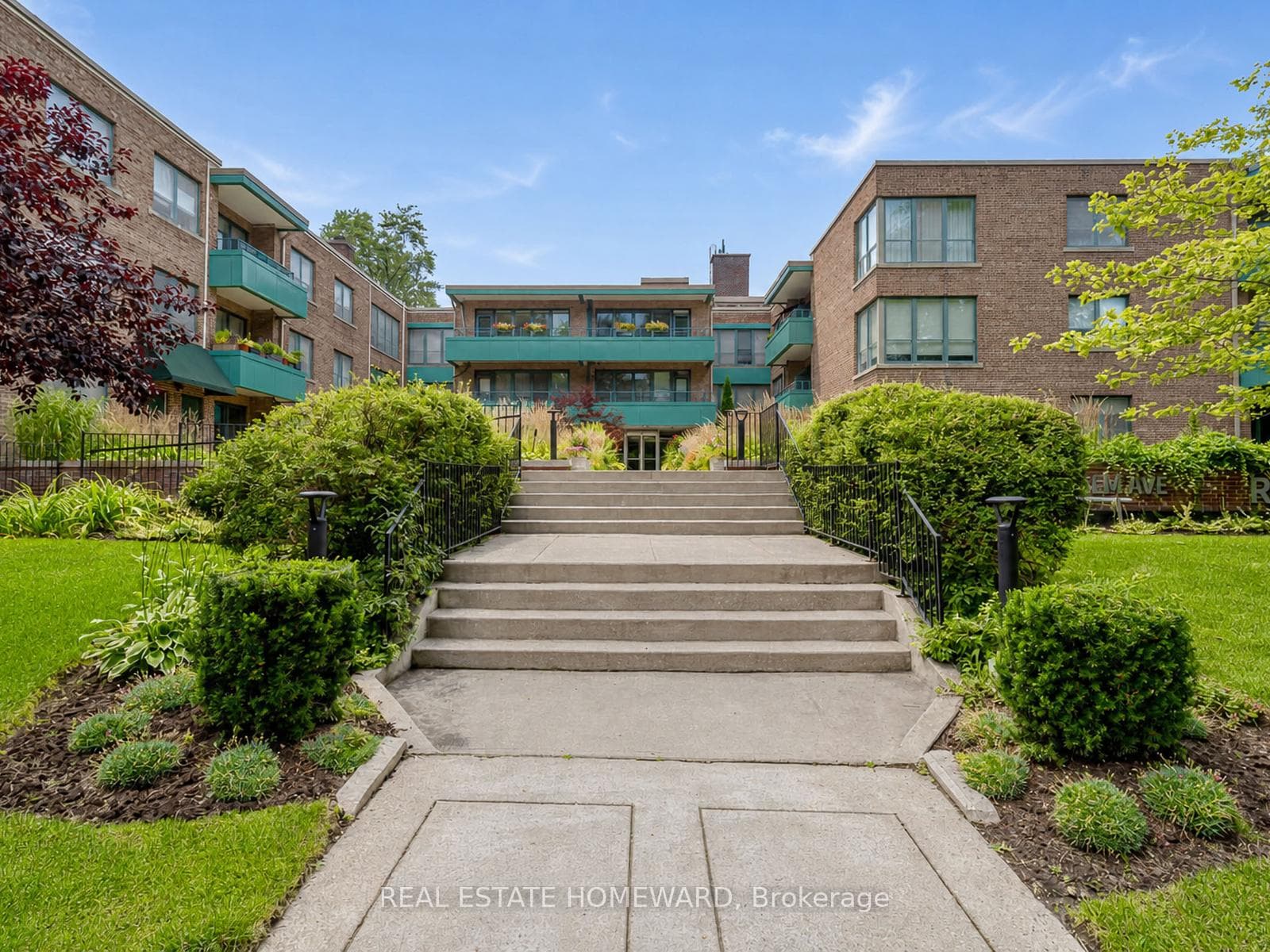 30 Elm Avenue Unit 309 photo 1