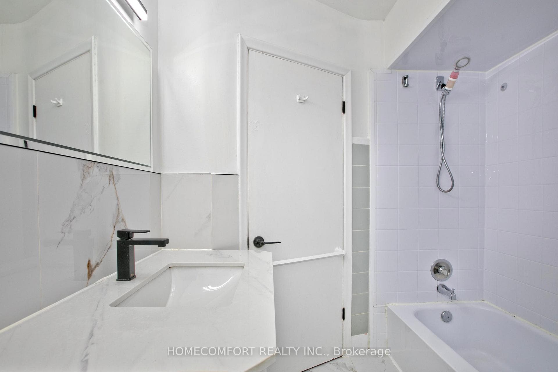 19 Beacham Crescent photo 17
