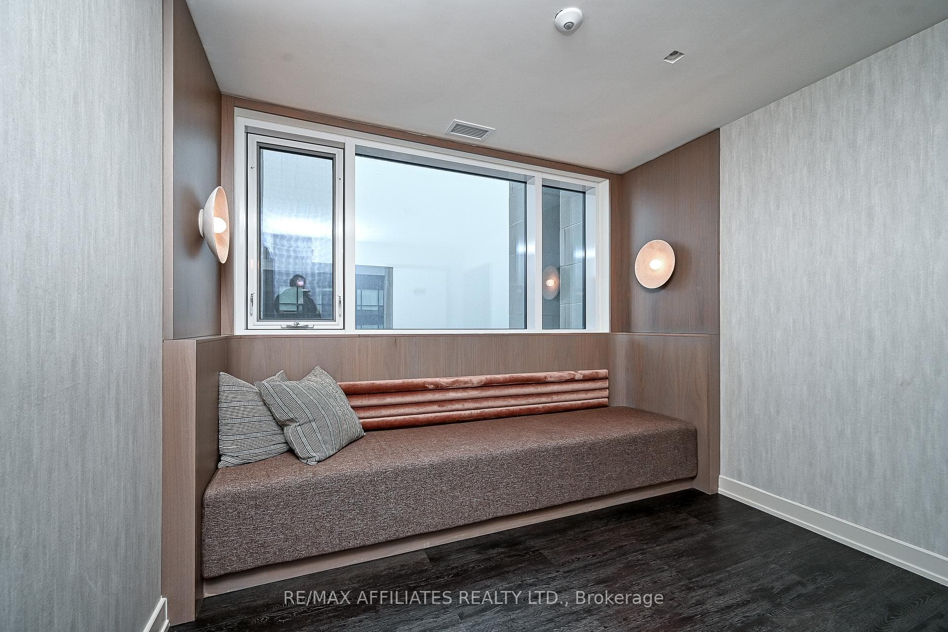 560 Rideau Street Unit 611 photo 15