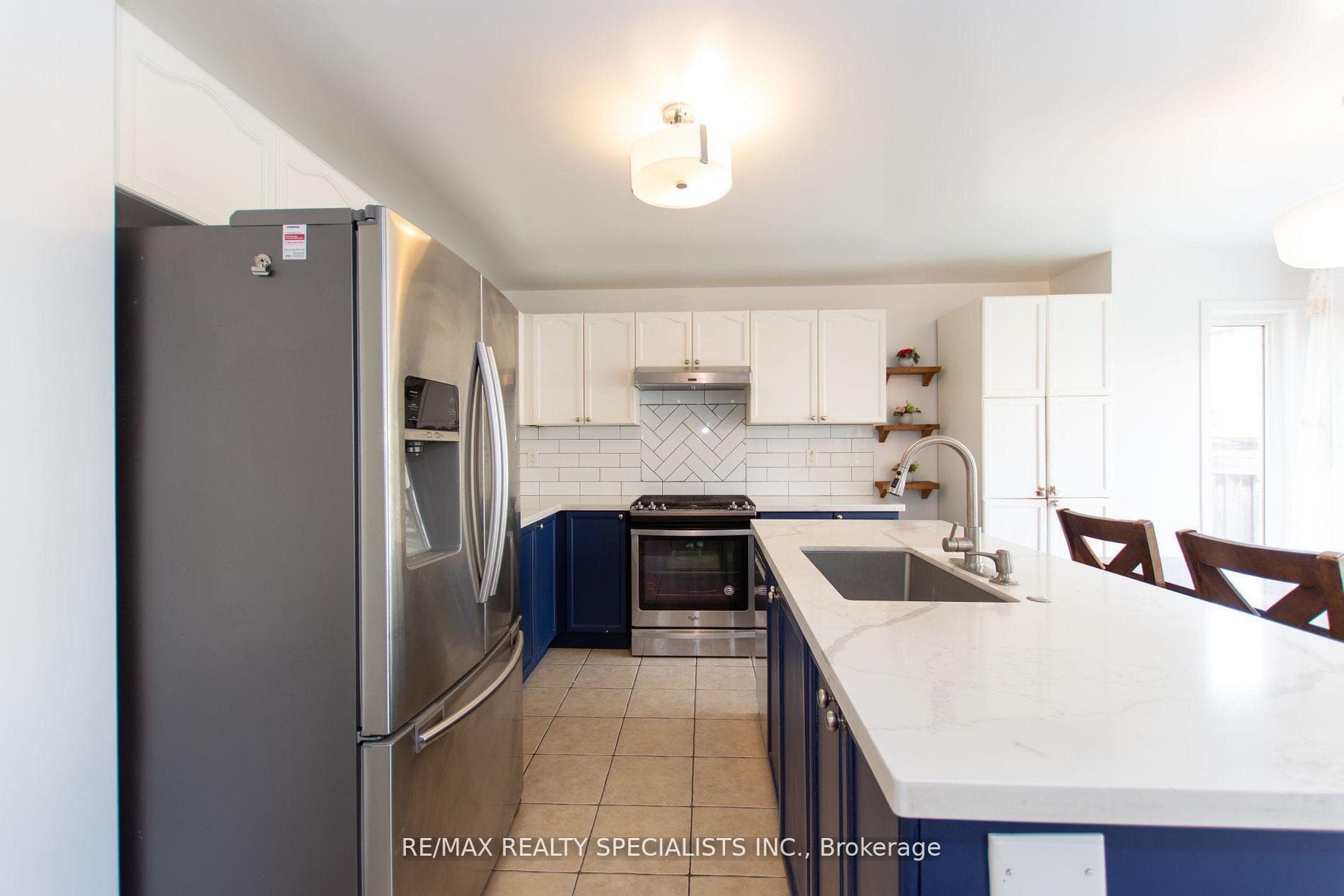 929 Philbrook Drive photo 12