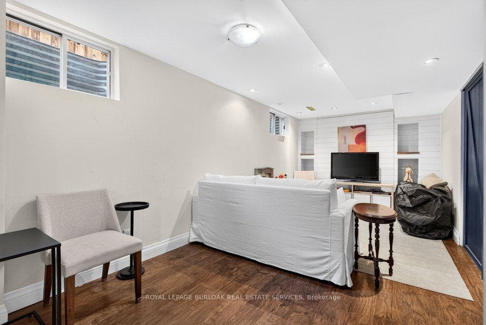 2354 Marine Drive photo 36