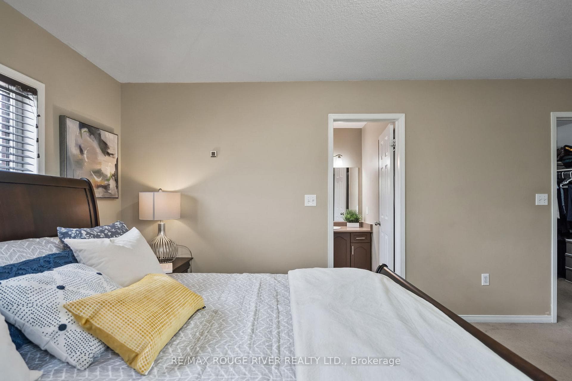 21 Arbuckle Way photo 31