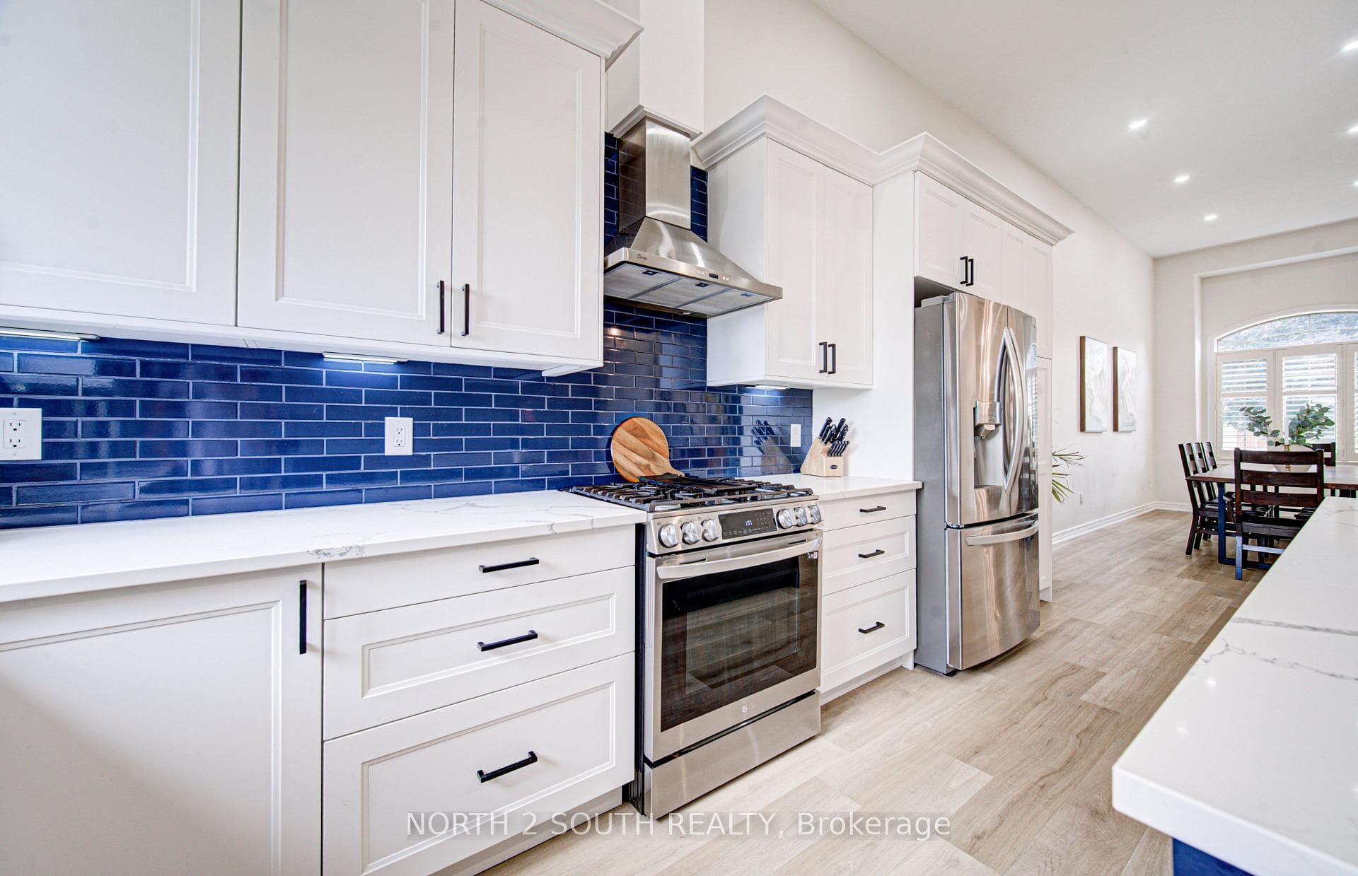 22 Long Lane photo 16