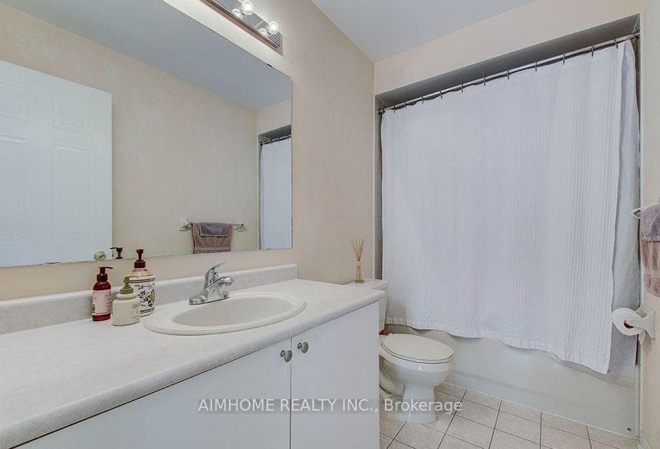 81 Northern Height Drive Unit 32A photo 9