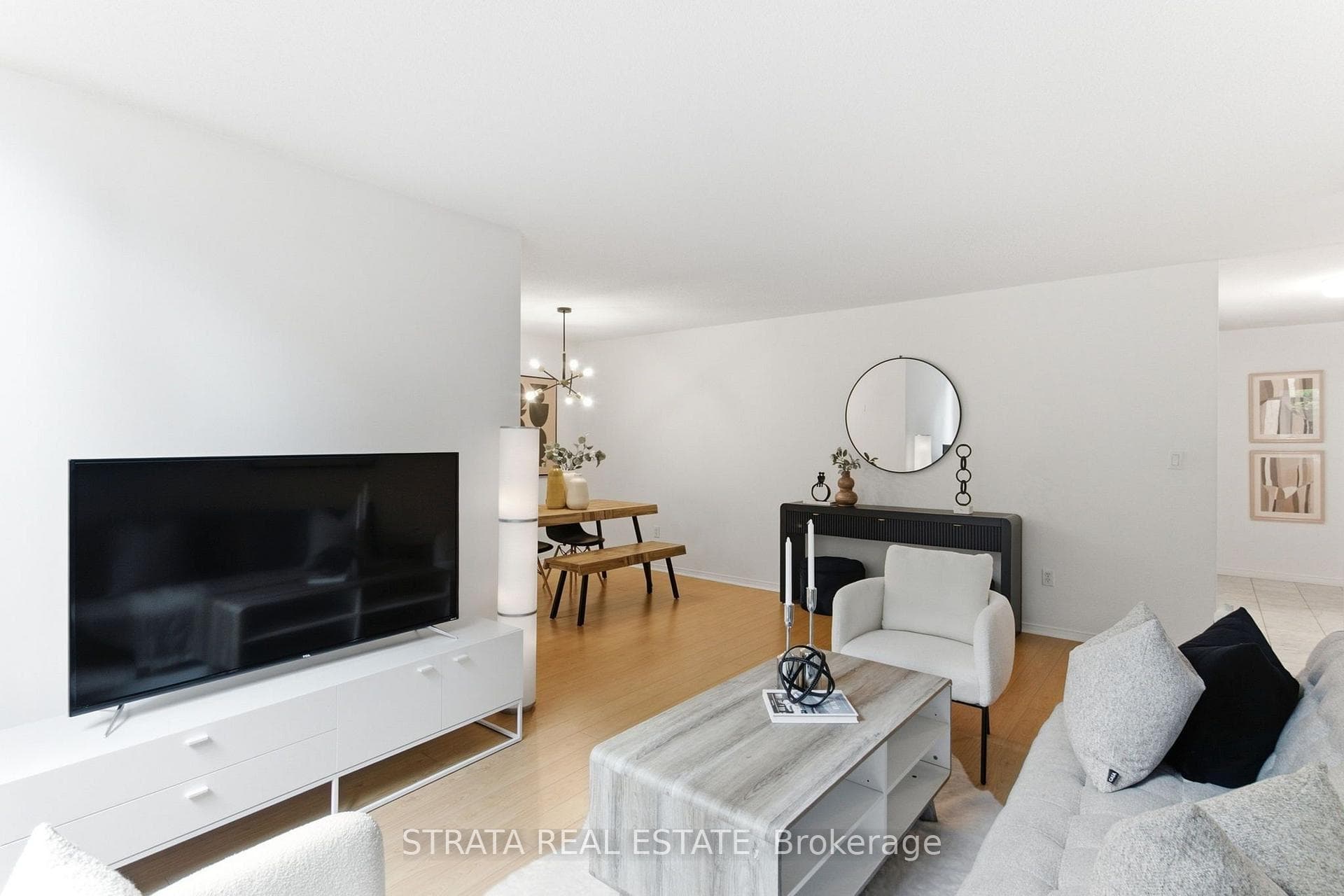 29 Pemberton Avenue Unit 105 photo 6
