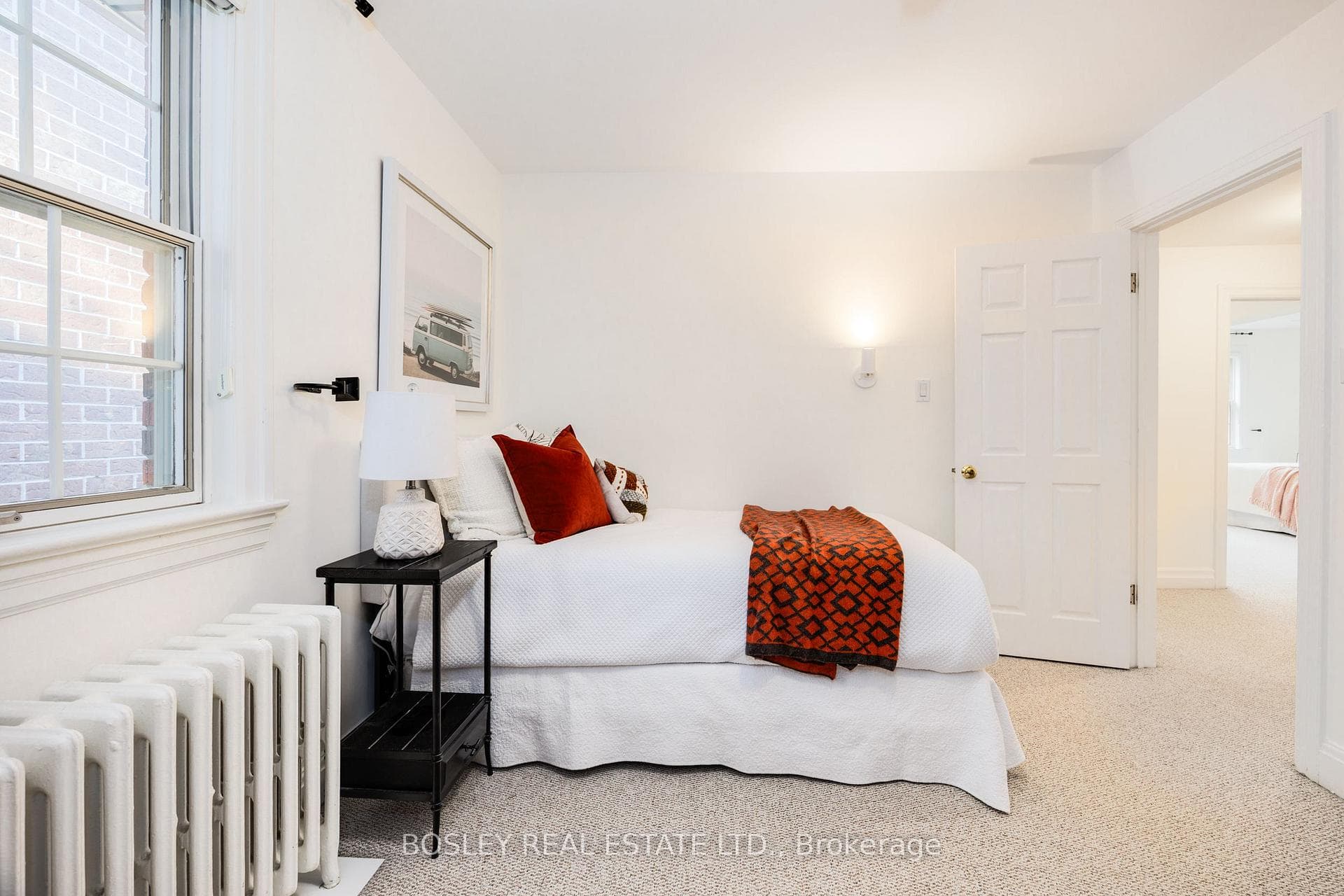 112 Brentcliffe Road photo 27