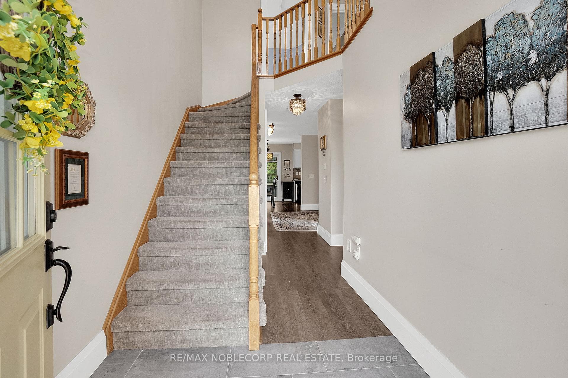 57 Senator Way photo 9