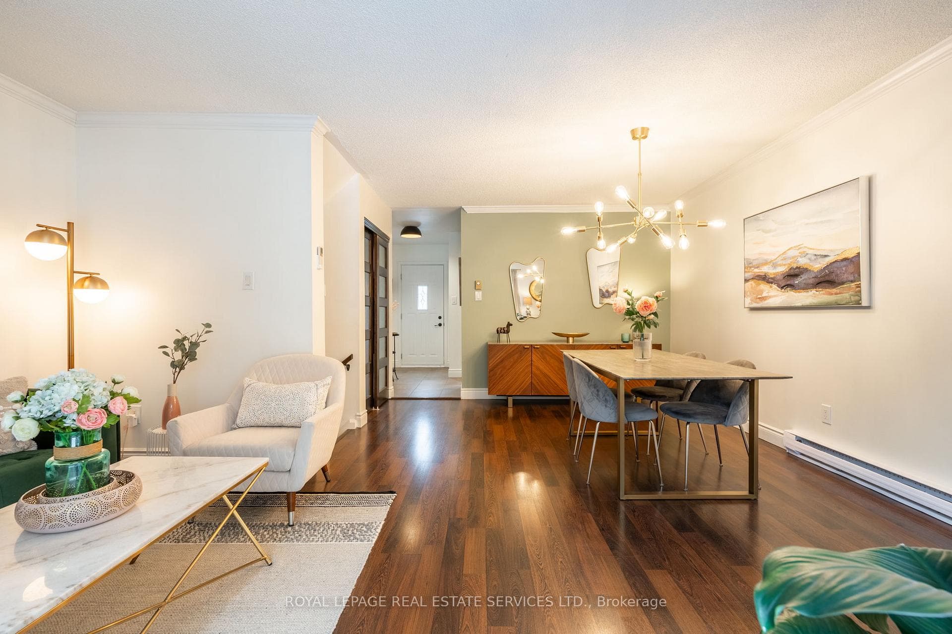 2067 Marine Drive Unit 14 photo 10
