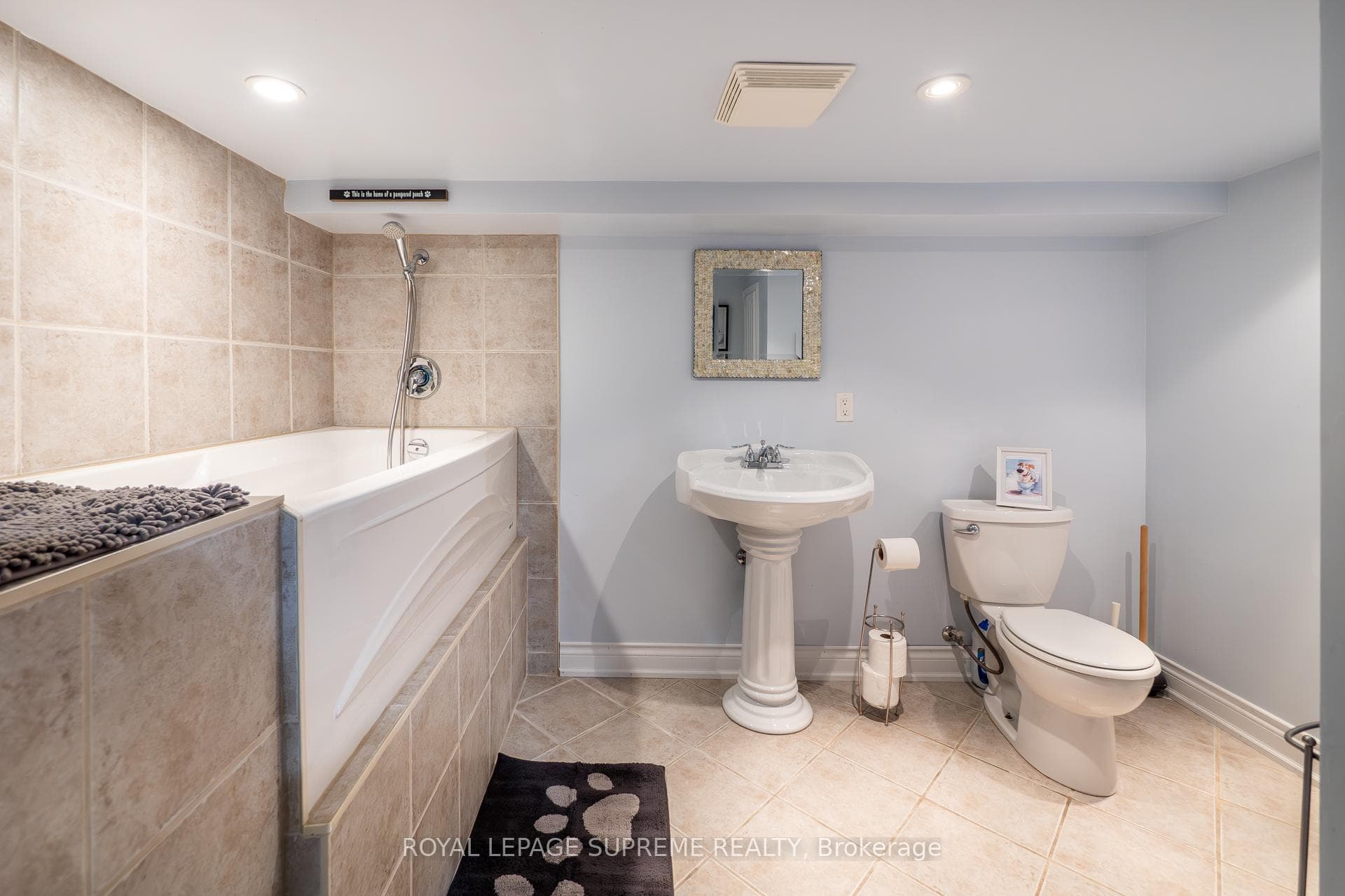88 Empress Road photo 41