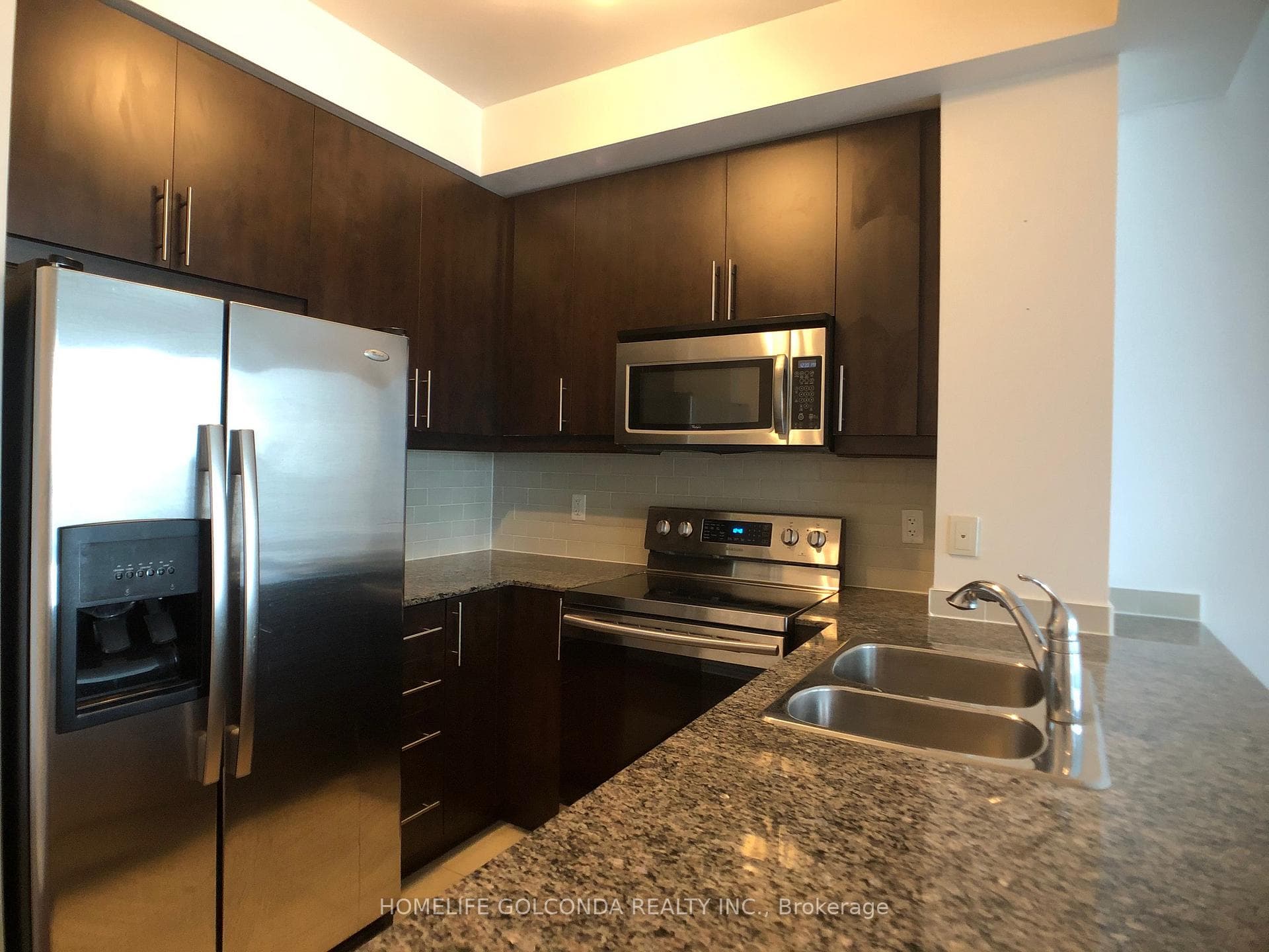 18 Holmes Avenue Unit 909 photo 8