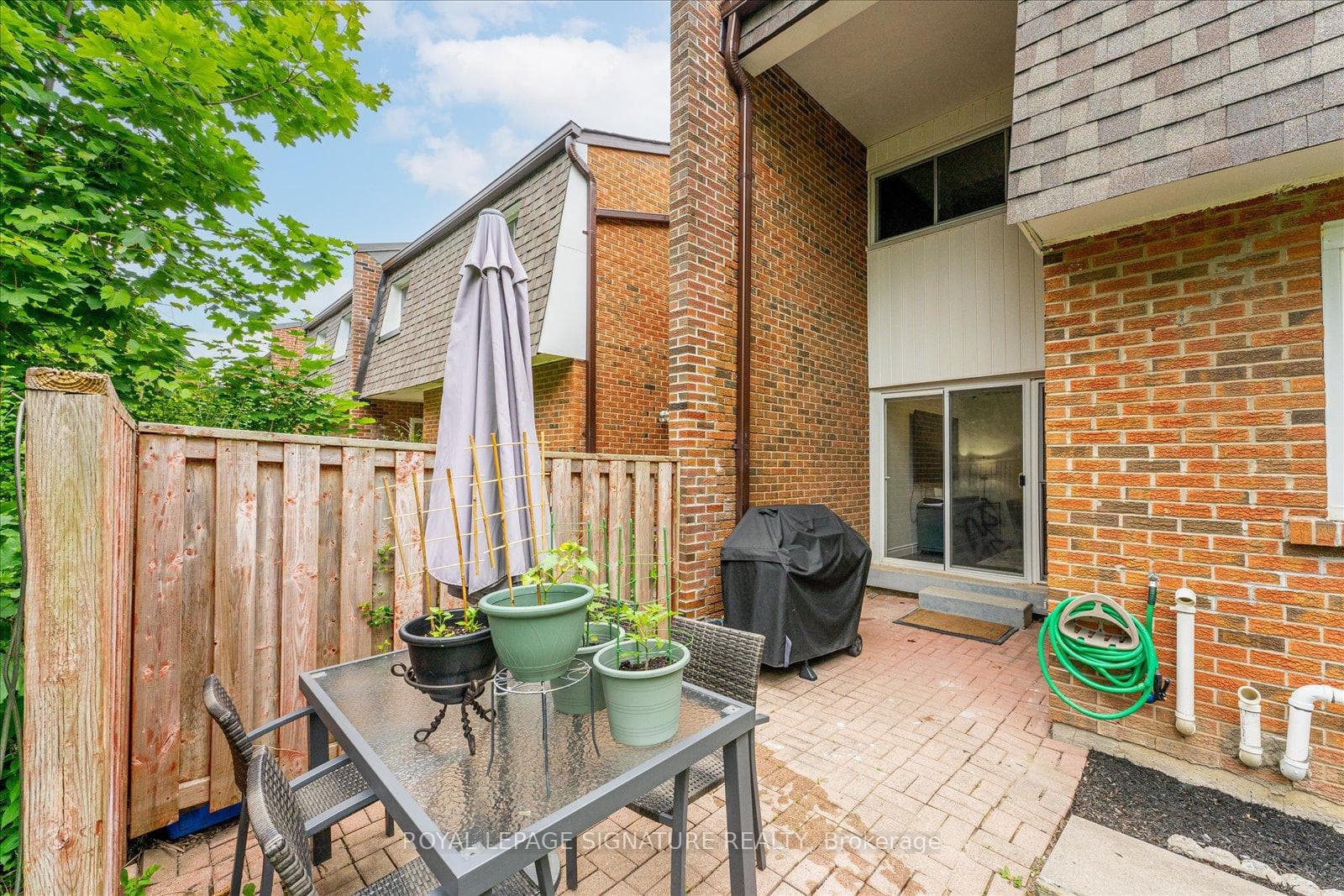103 Dovedale Drive Unit 40 photo 28