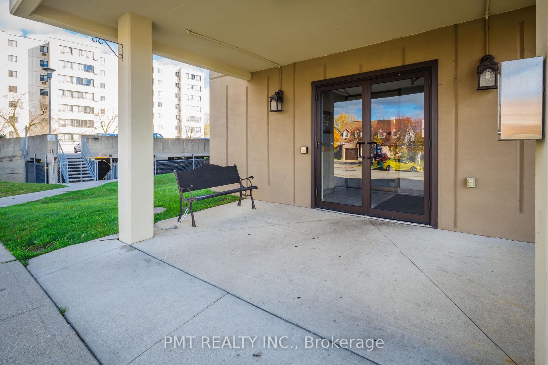 65 Highland Crescent Unit 303 photo 14