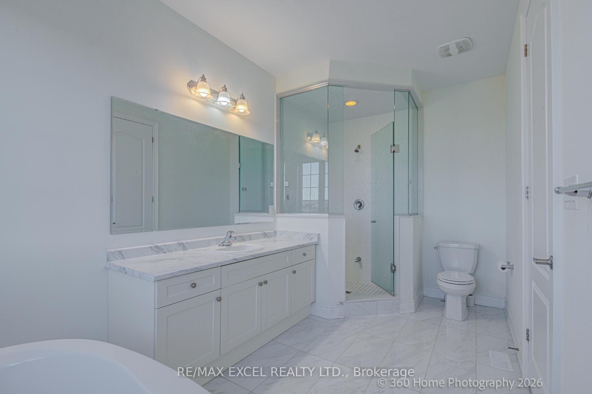 94 Hartney Drive photo 22