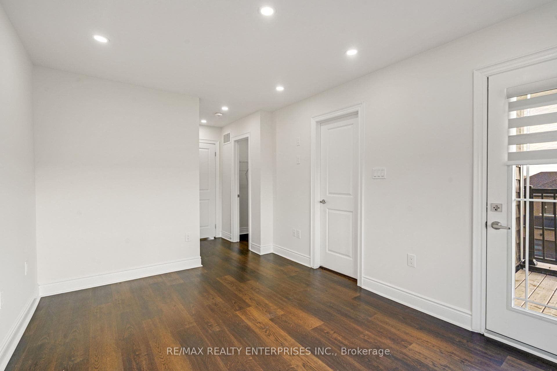 57 Baskett Street photo 14