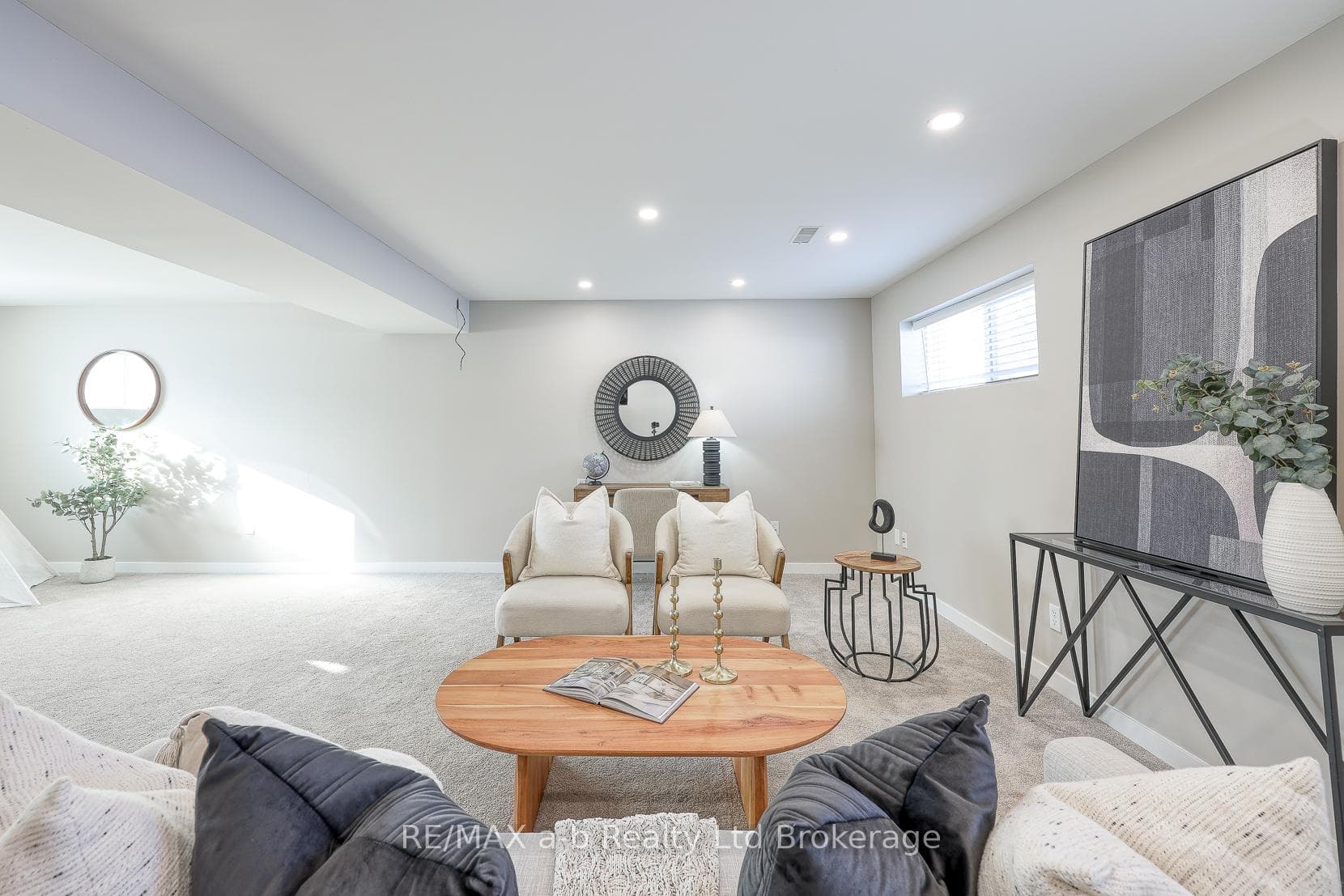 18 Bigham Crescent photo 31