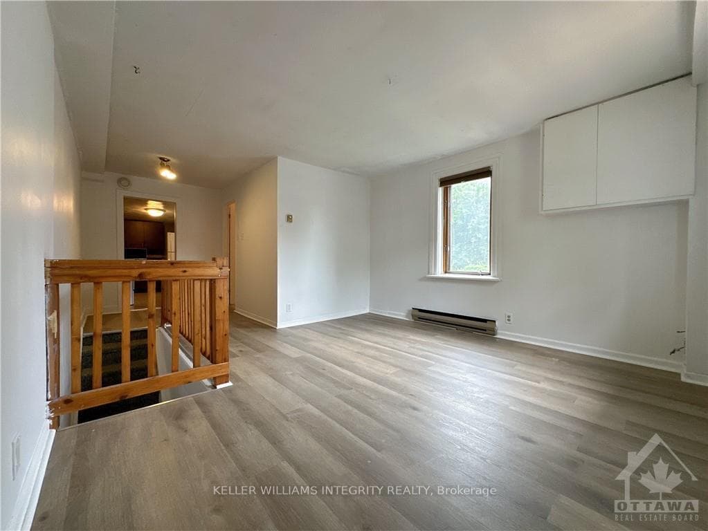 137 ELM Street Unit 2 photo 2