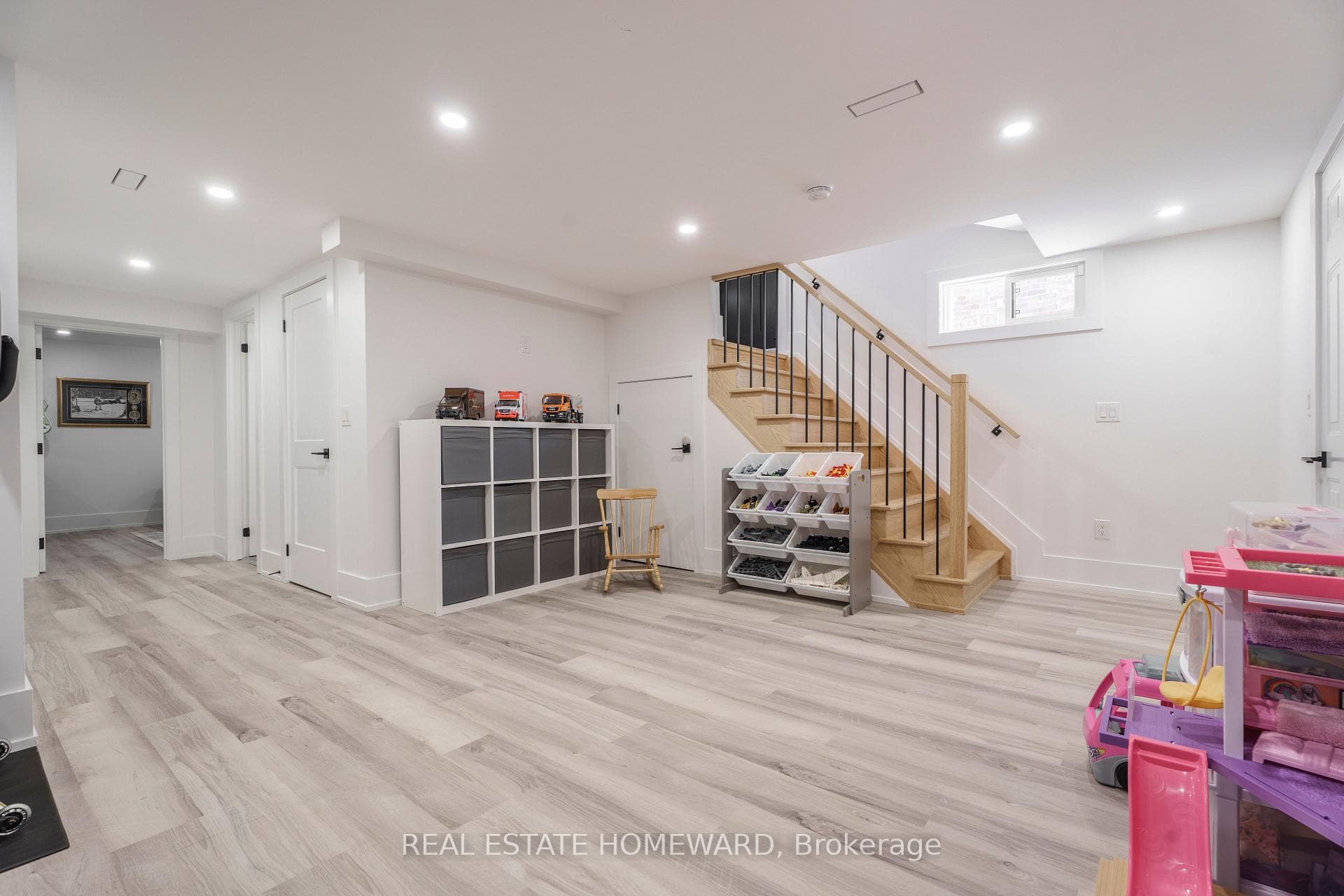 27 Avalon Boulevard photo 33
