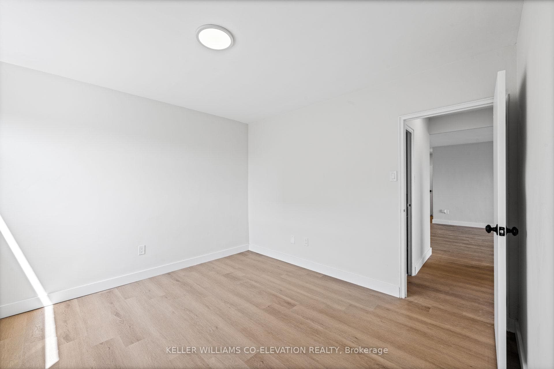 10 Fontenay Court Unit 411 photo 19