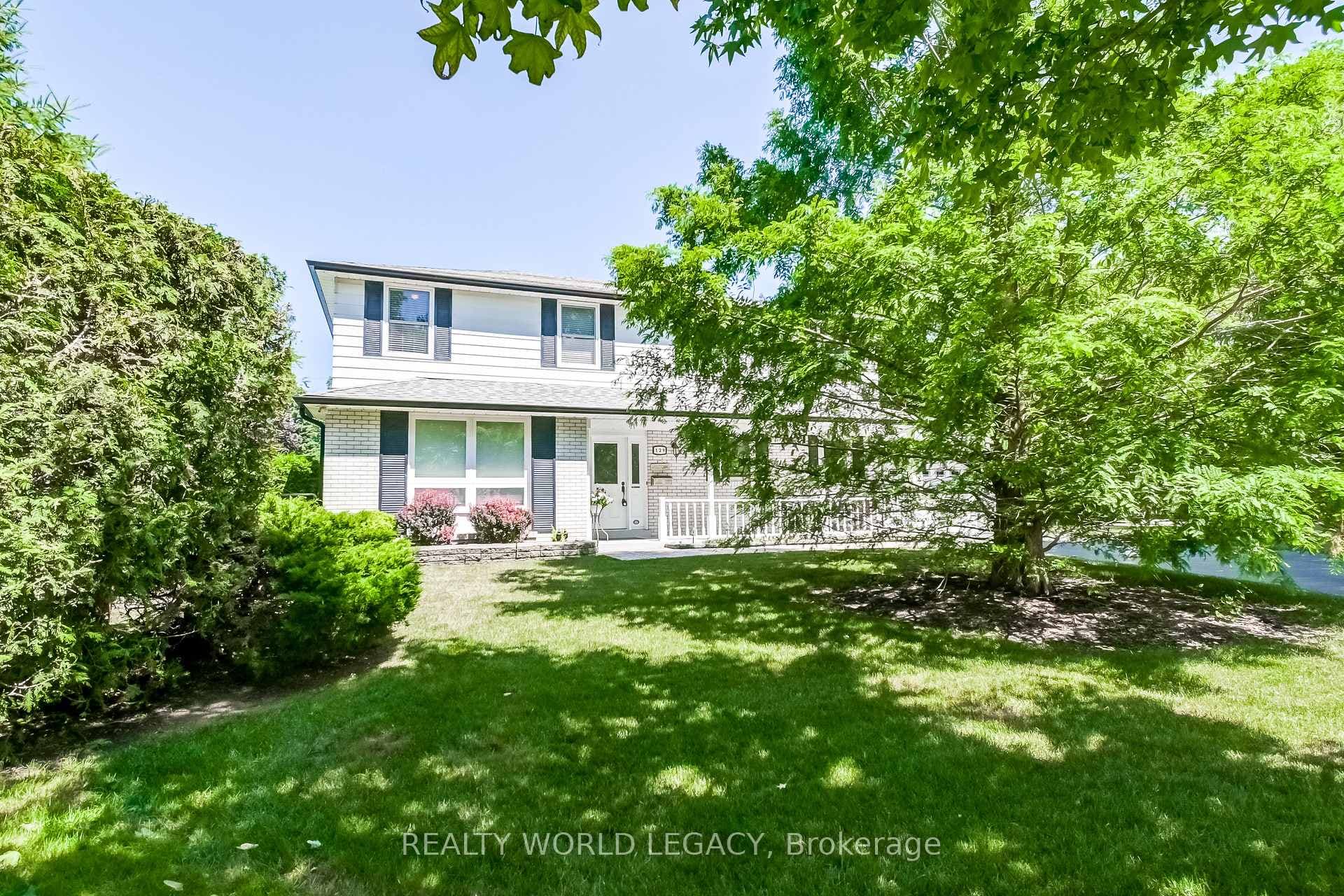 129 Shanley Terrace photo 2