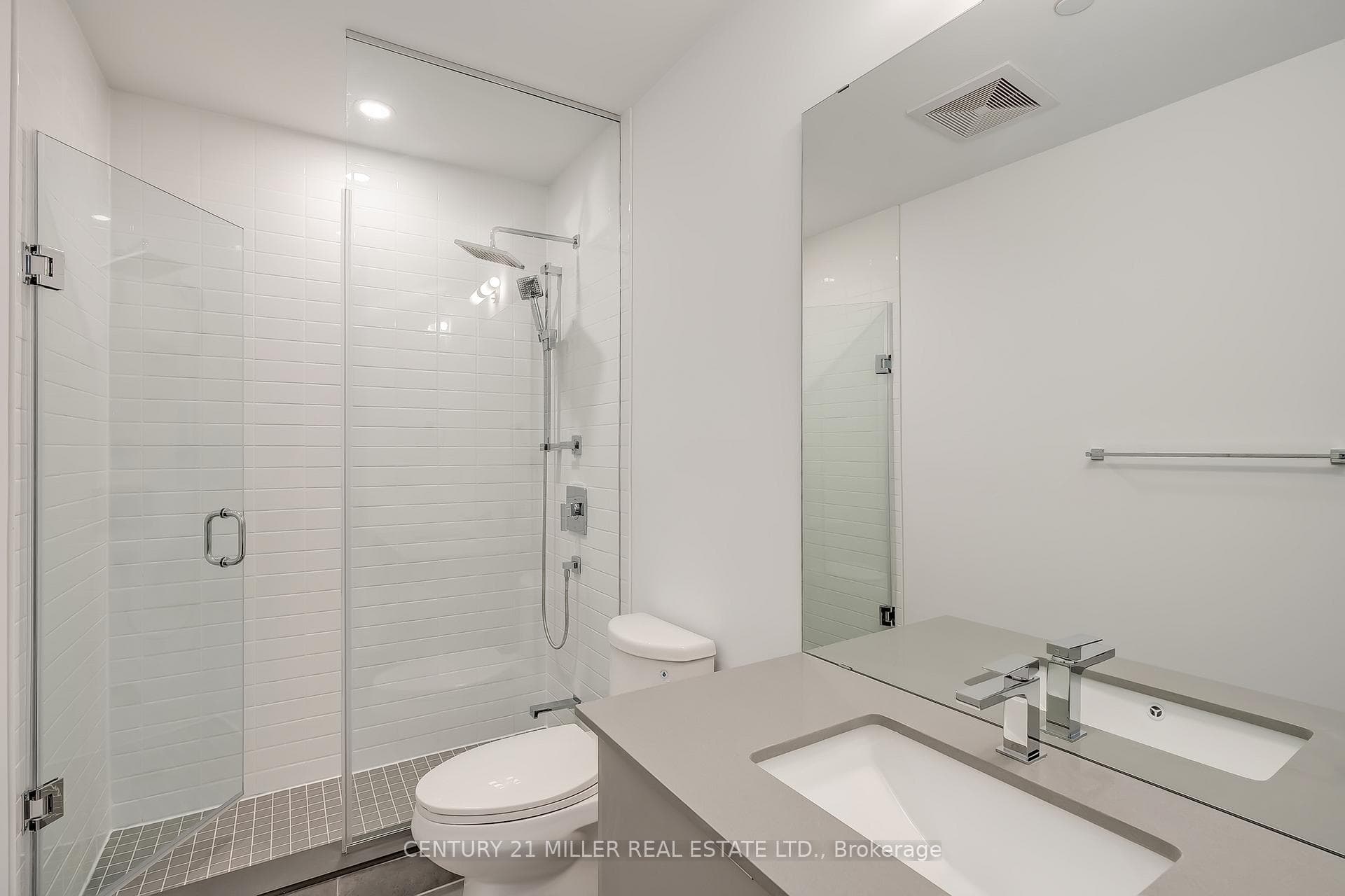 2485 Taunton Road Unit 619 photo 14