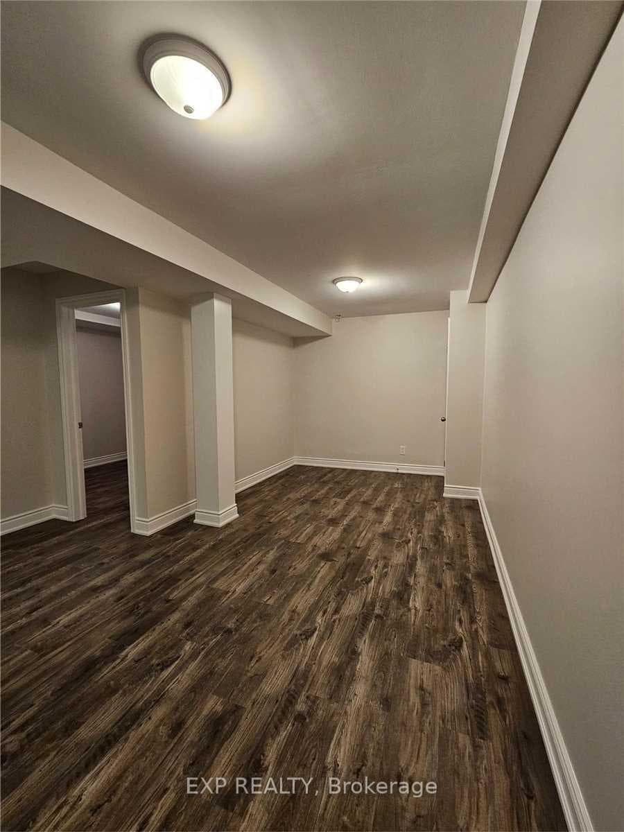 2700 Battleford Road Unit 24 photo 21