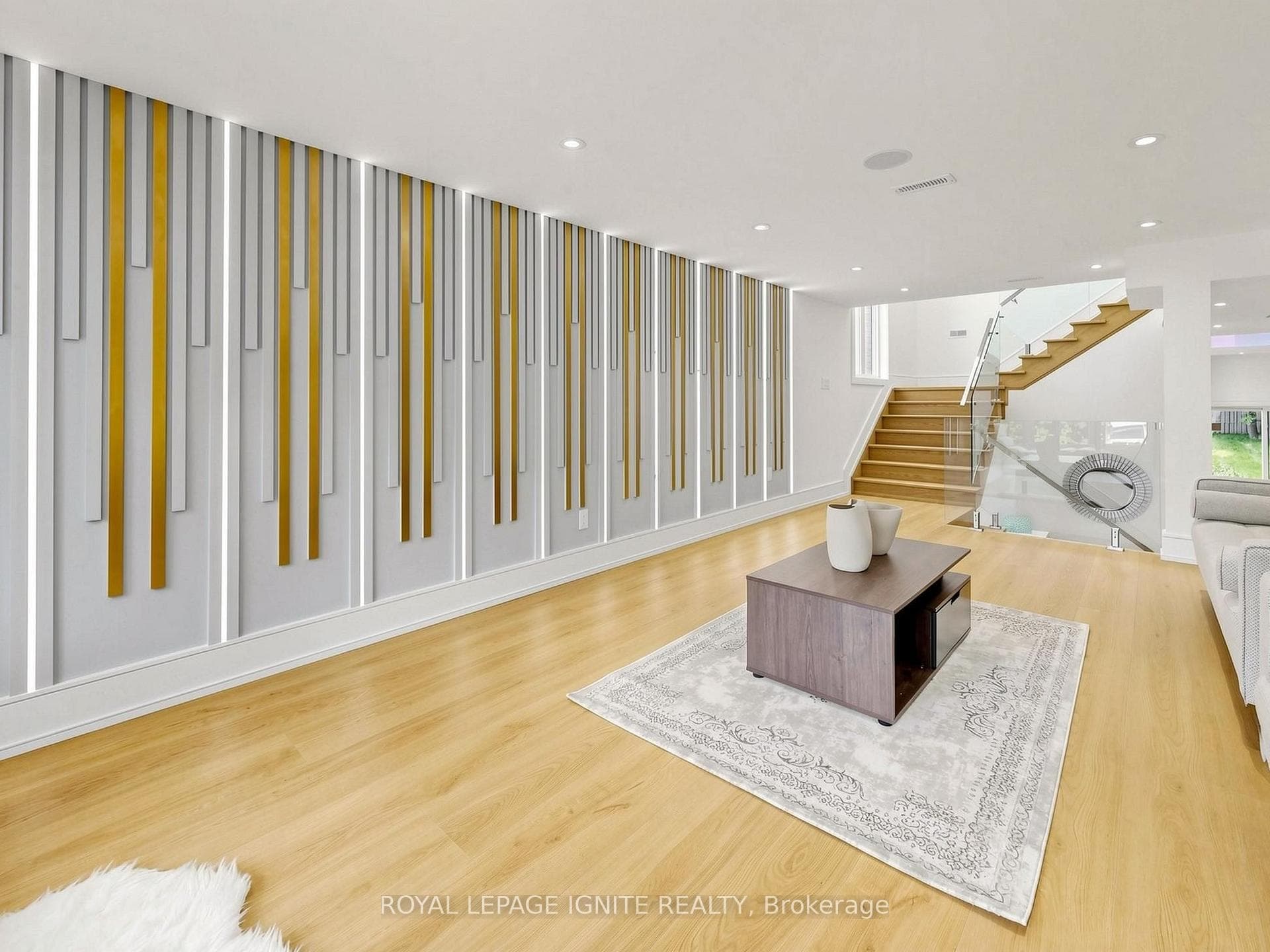 160 Manse Road photo 21