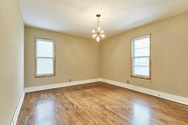 178 Walton Street photo 19