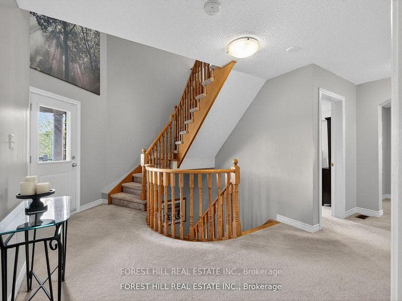 92 Seabreeze Avenue photo 37
