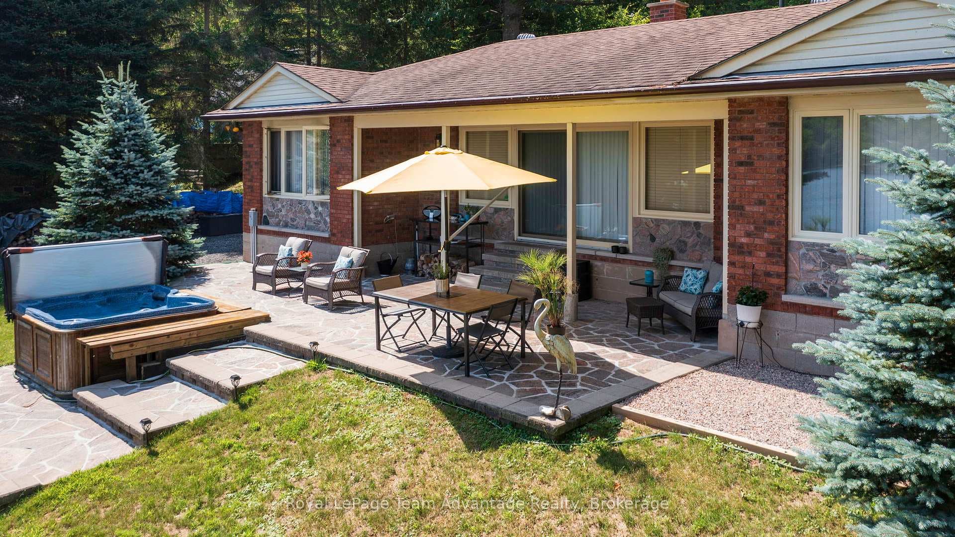 18 Pine Valley Drive photo 32