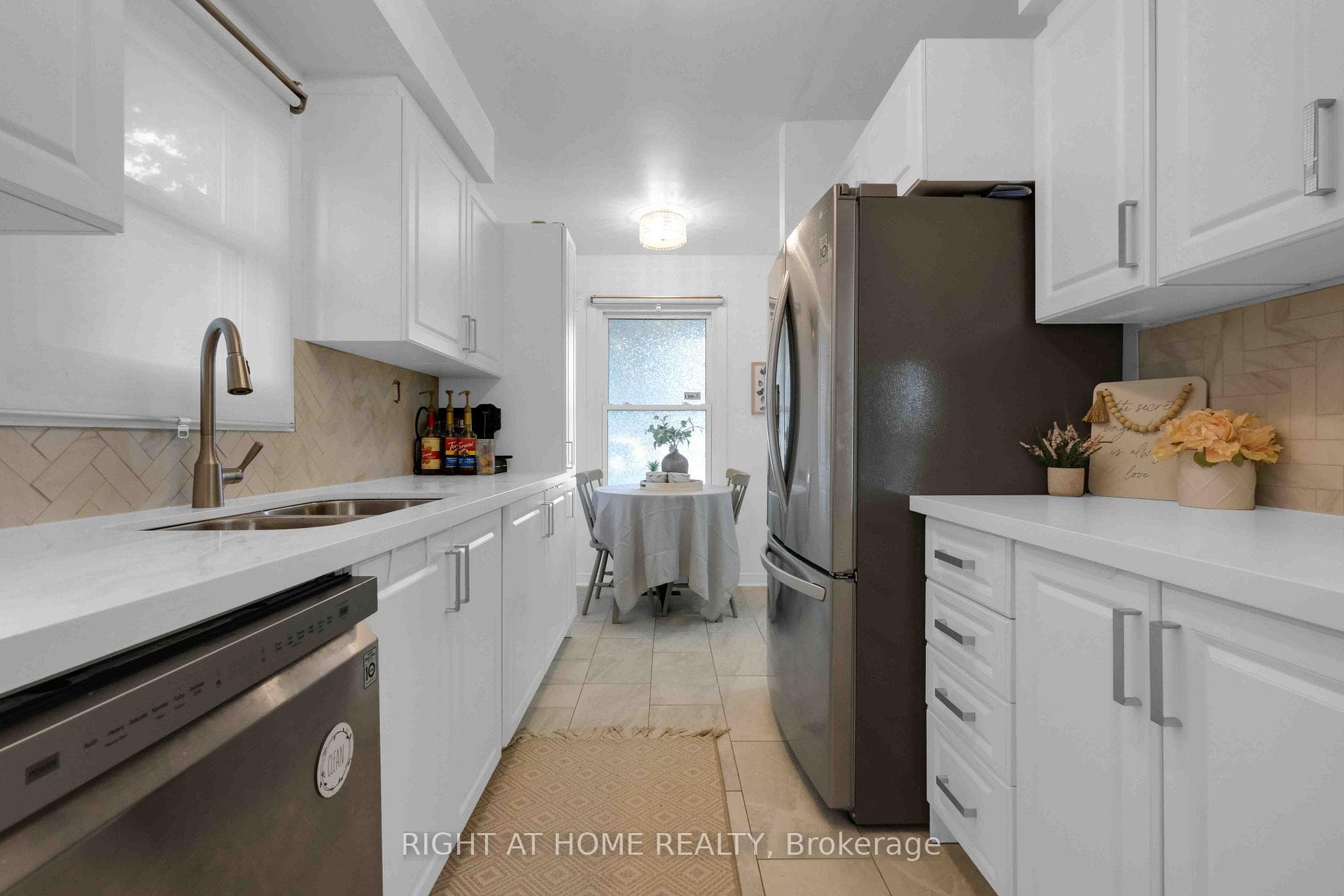 1055 Central Park Boulevard Unit #4 photo 6