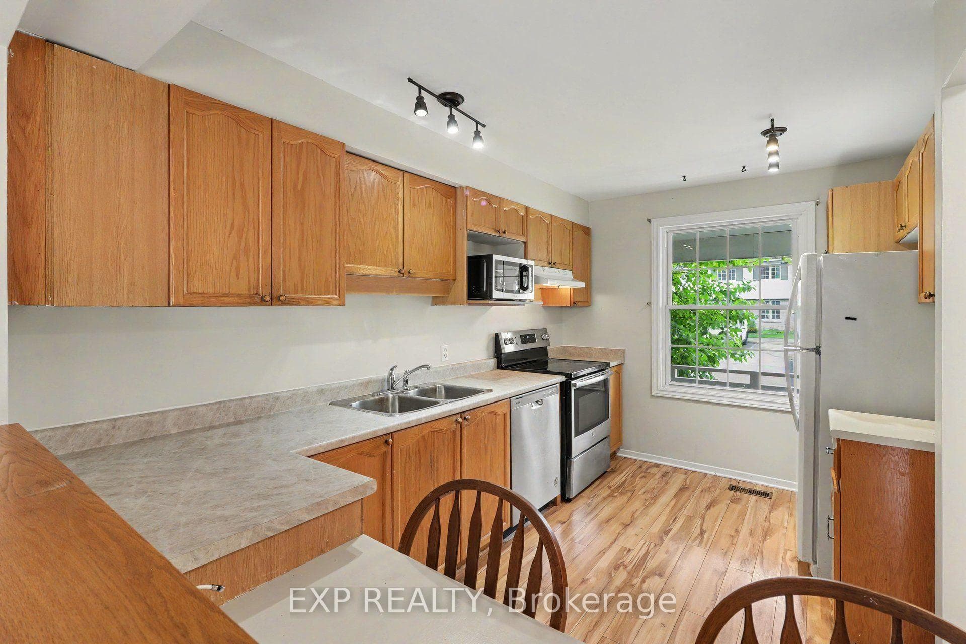 61 Monterey Drive photo 5