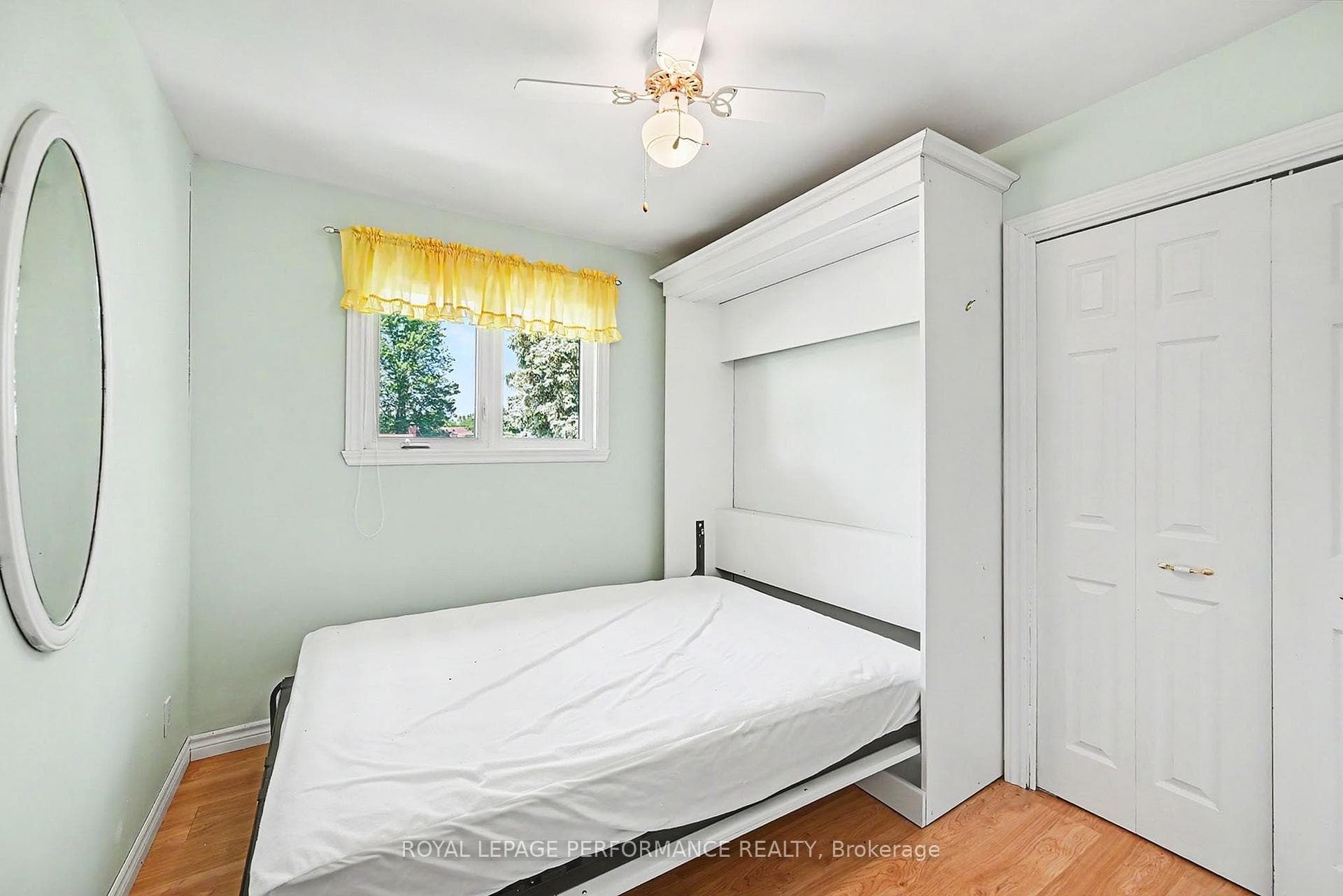 577 Lynwood Drive photo 33