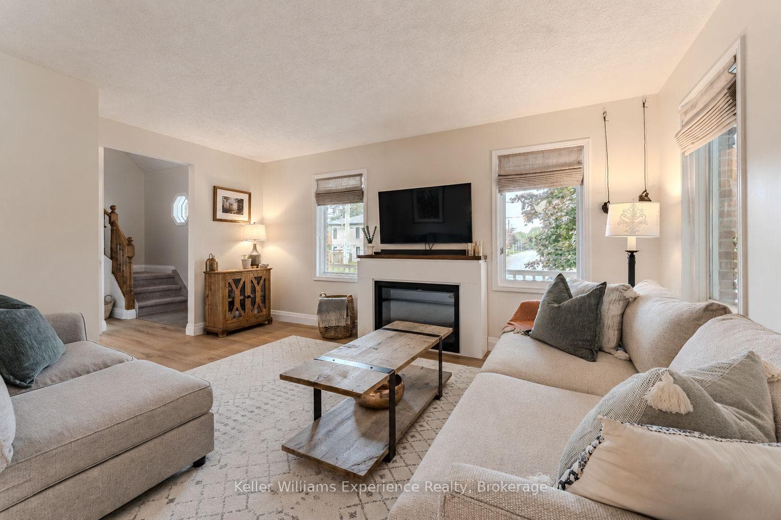 300 4th Avenue photo 15