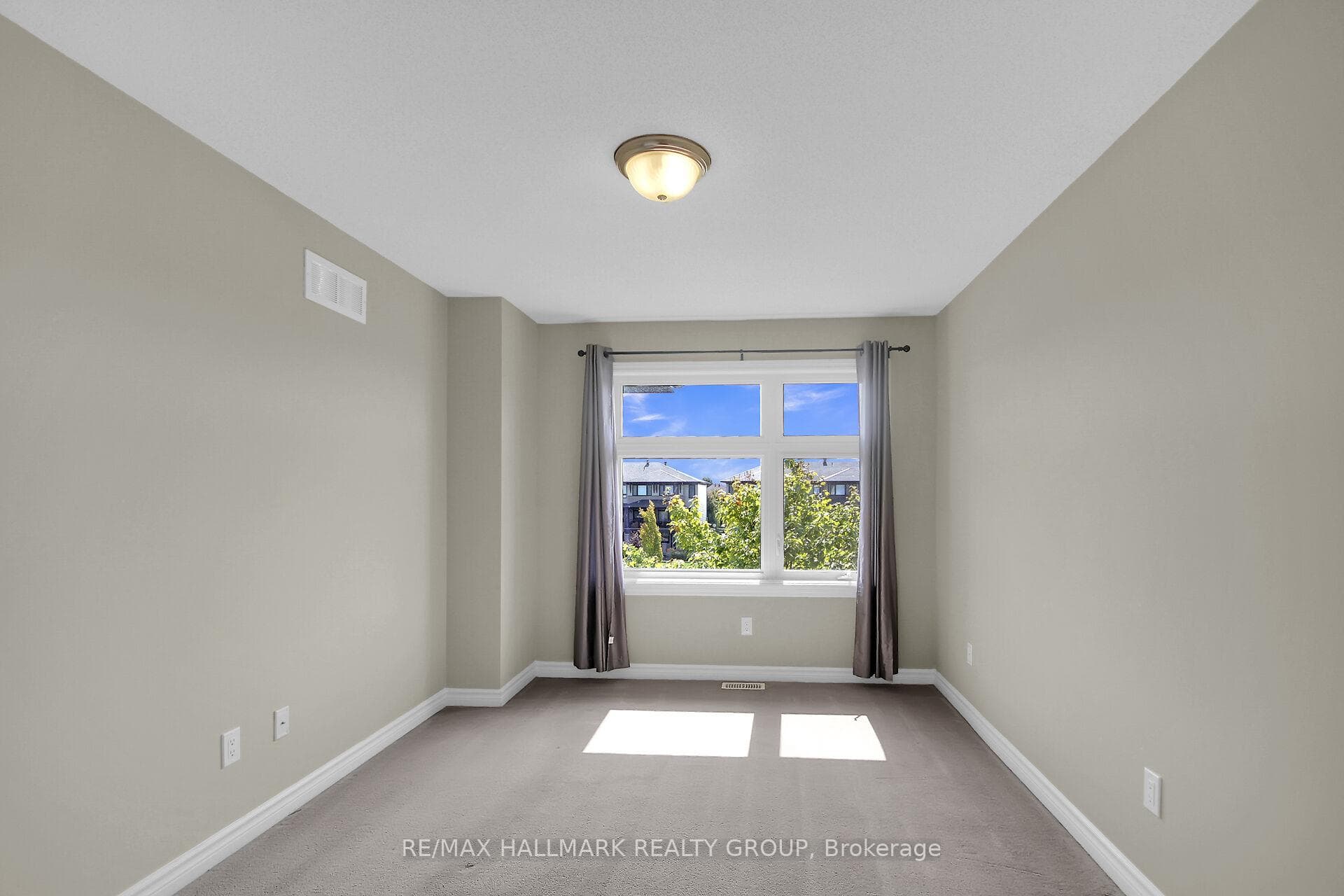 240 Leather Leaf Terrace photo 27