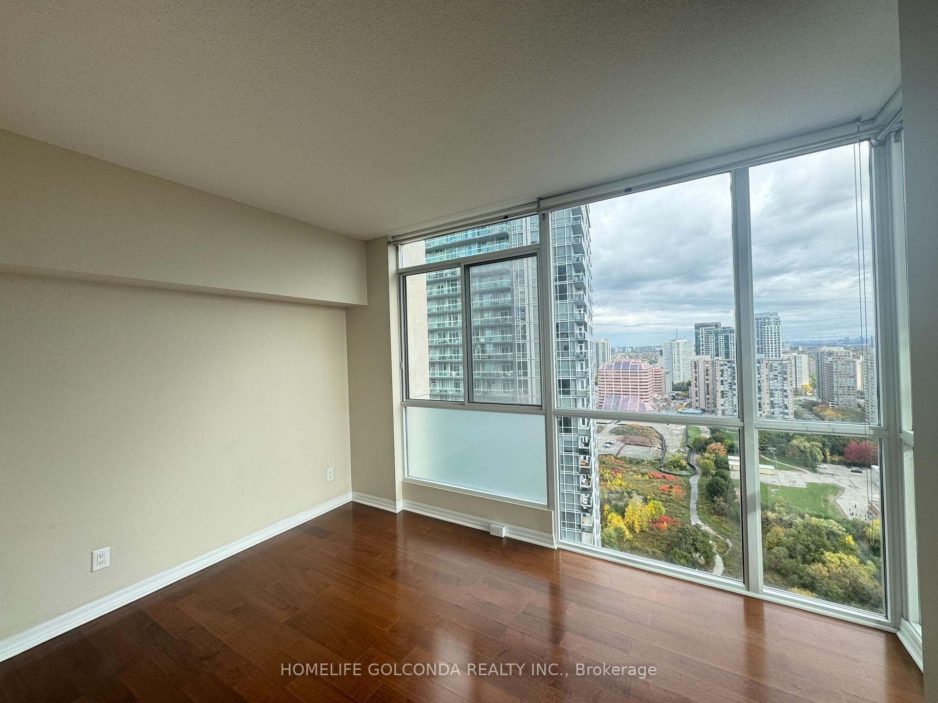 225 webb Drive Unit 2507 photo 12