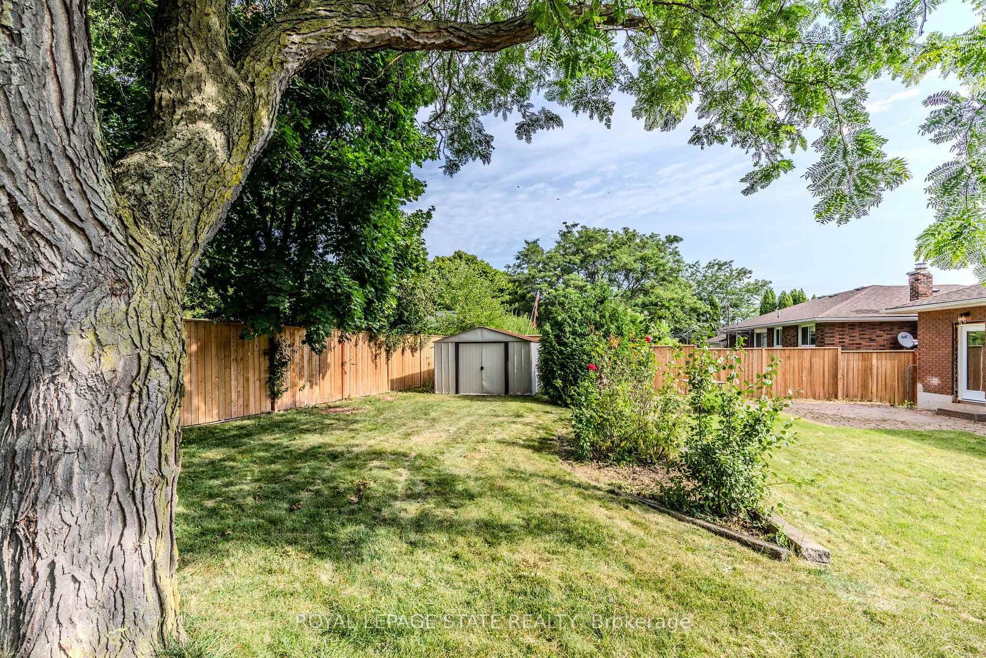 17 WOODSVIEW Avenue photo 30