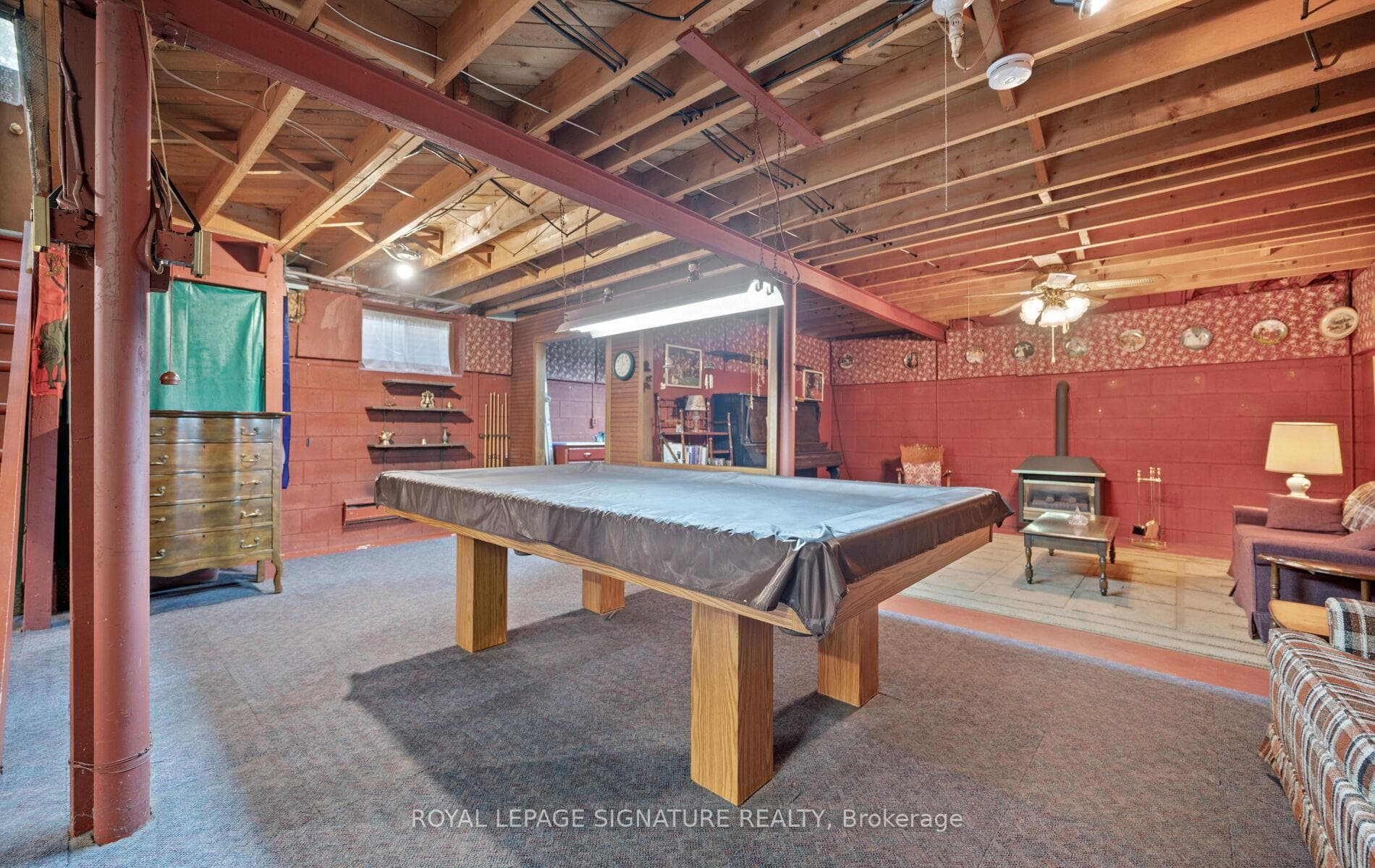 2585 Jarvis Street photo 23